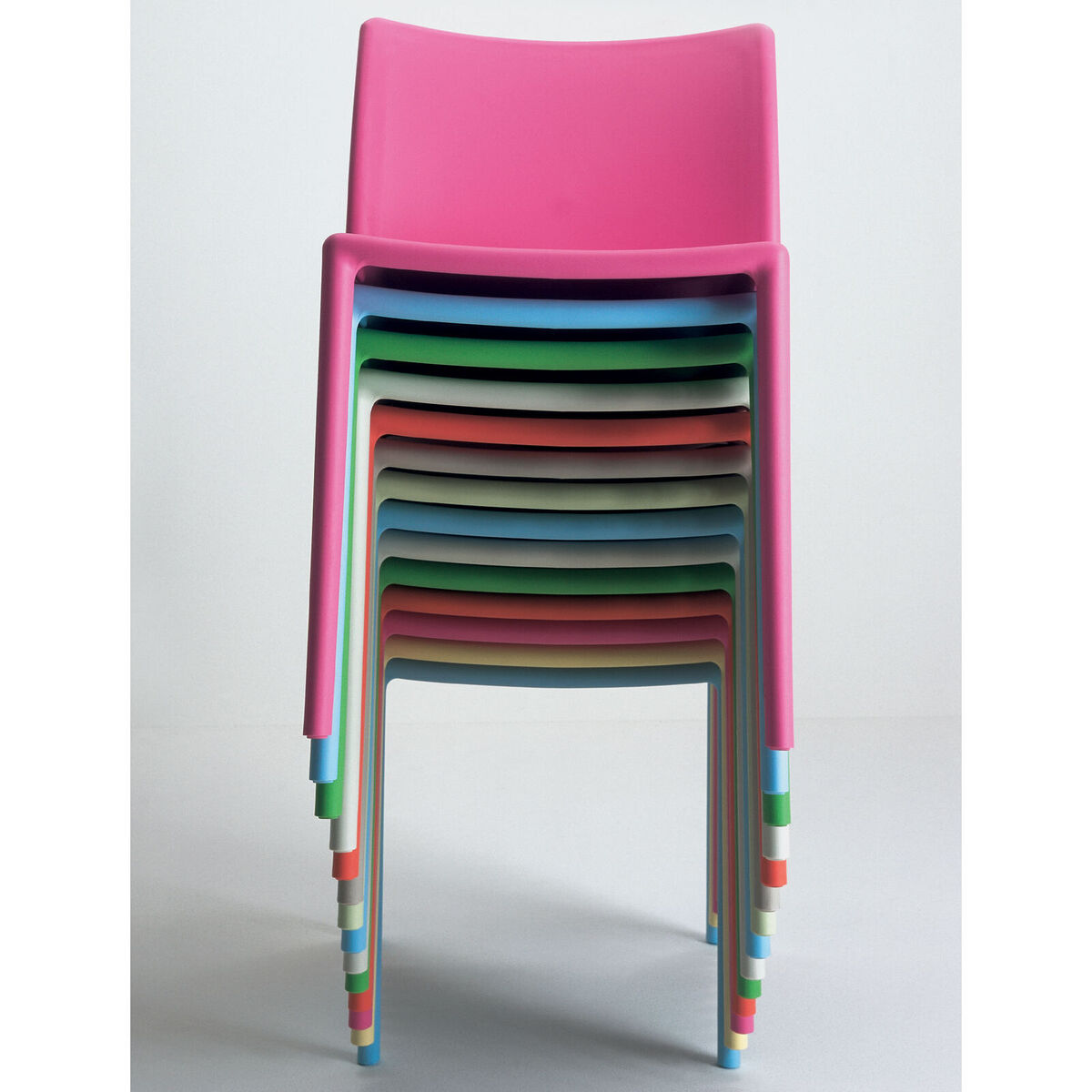 Air-chair Stacking chair - Polypropylene by Magis White – image 2