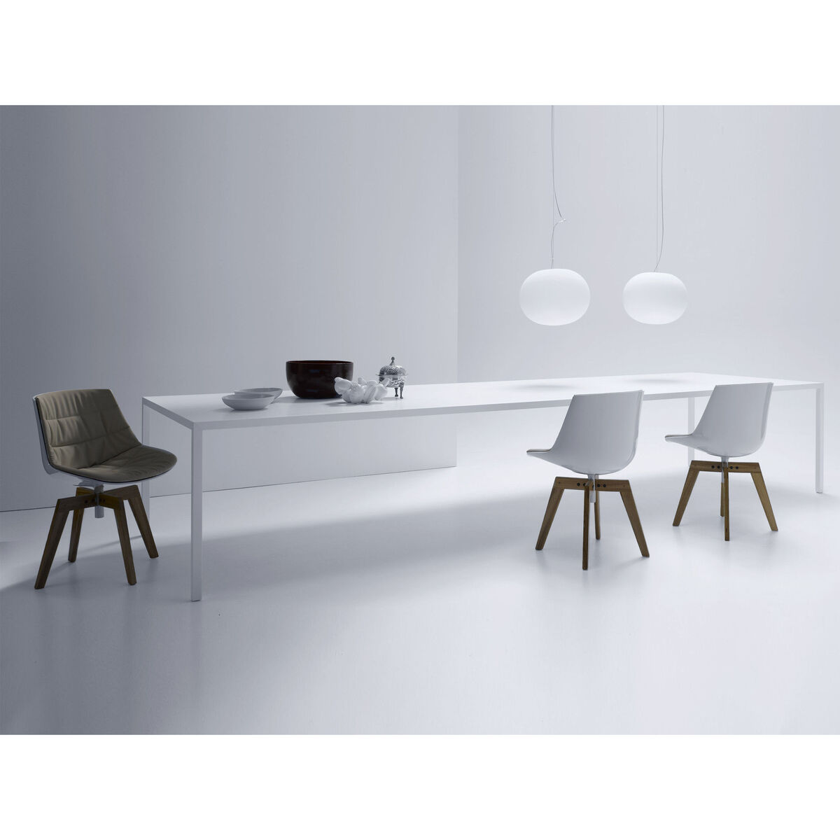 Flow Swivel chair - 4 oak legs by MDF Italia White/Natural wood – image 4