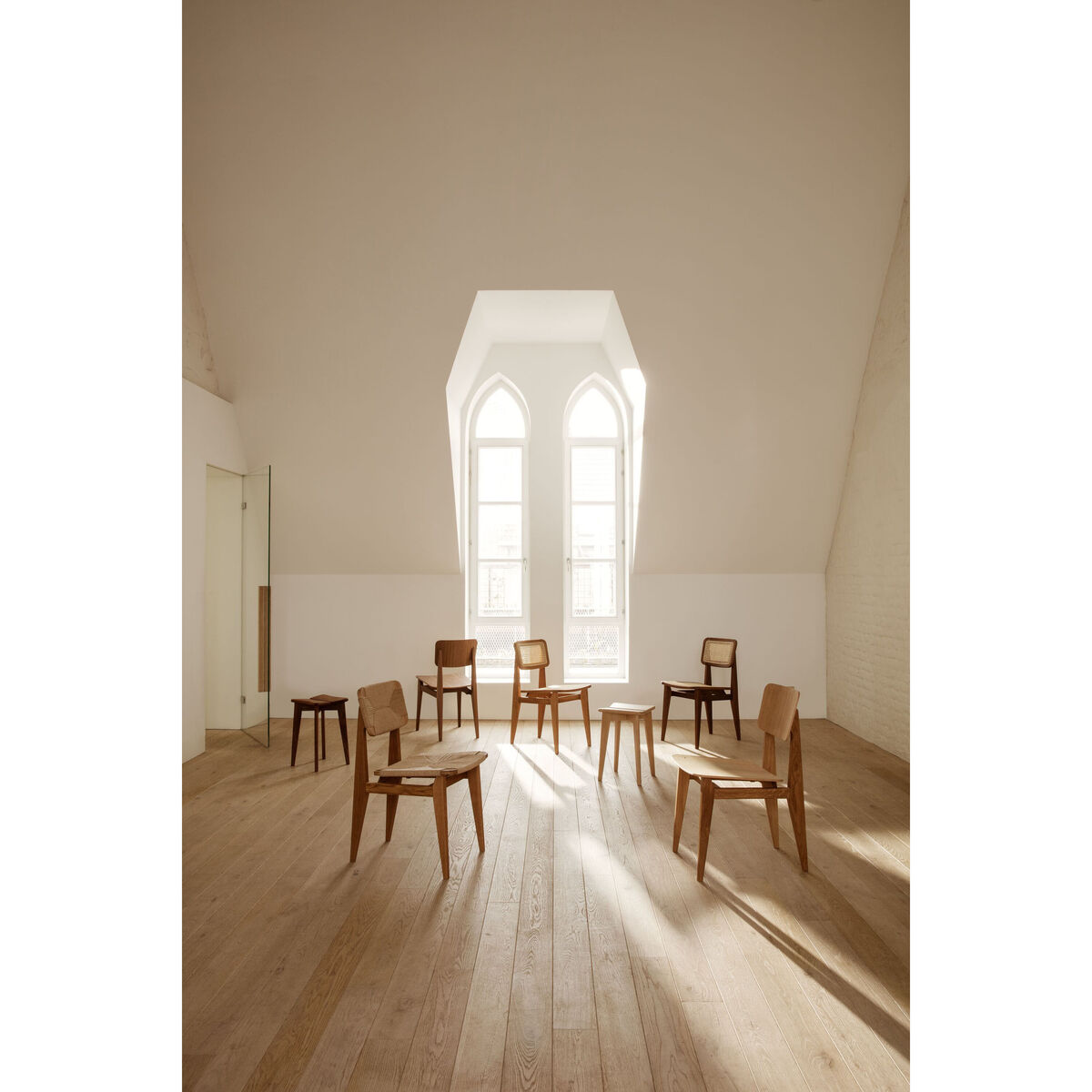 C-Chair Chair - / Plywood - 1947 reissue by Gubi Natural wood – image 3
