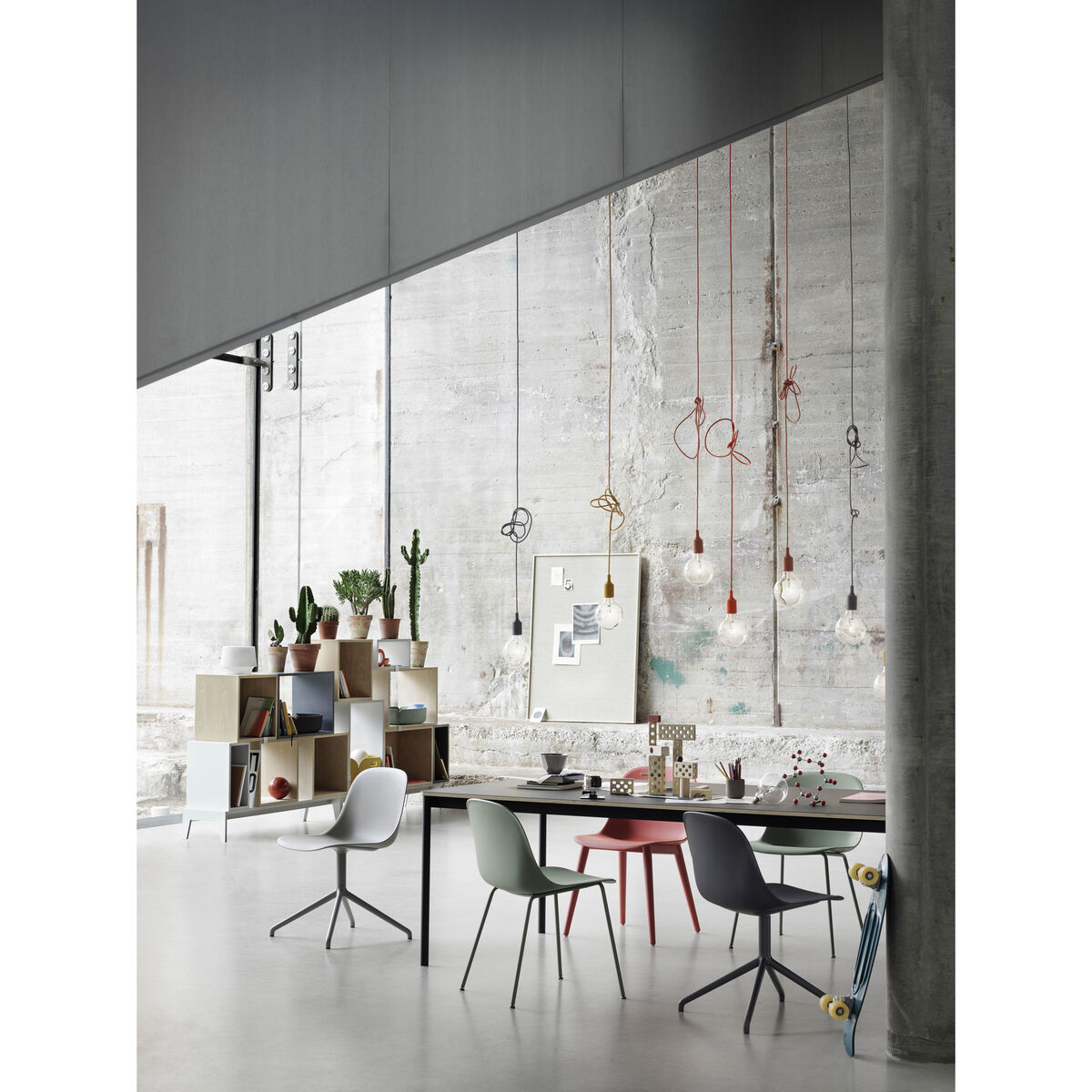 Fiber Swivel chair by Muuto White – image 3