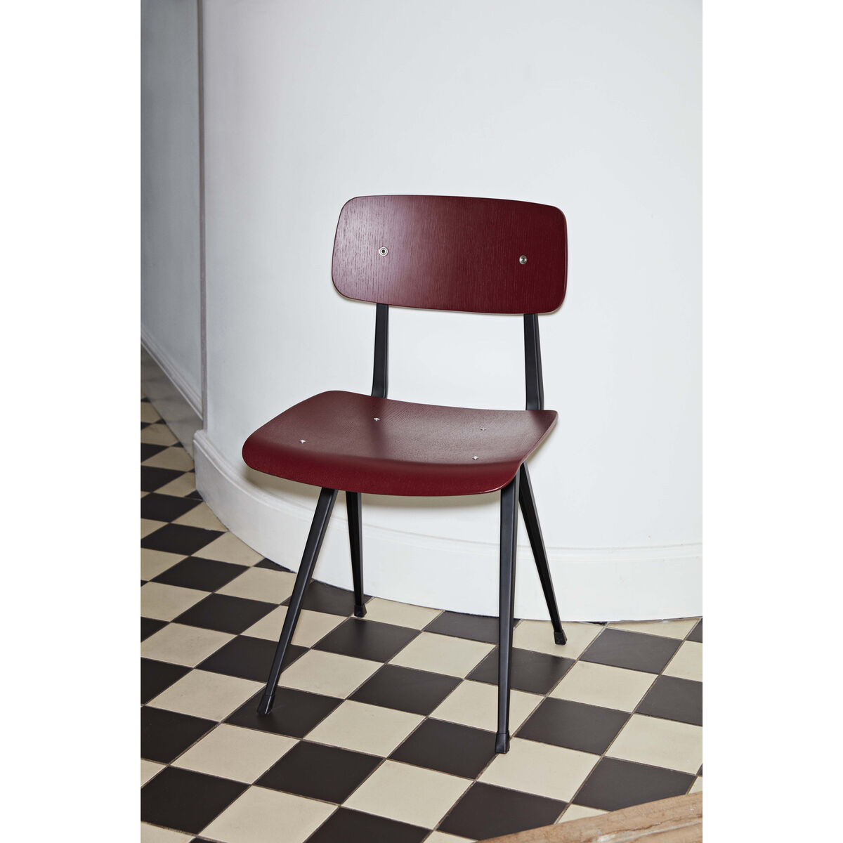 Result Chair - / 1958 reissue by Hay Red – image 2