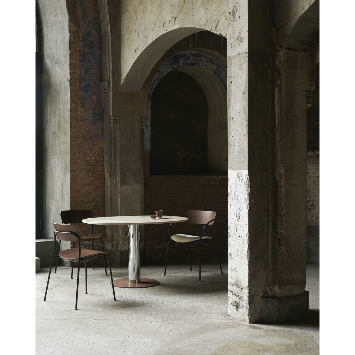 Pavilion AV1 Stacking chair - / Lacquered wood by &tradition Black – image 7
