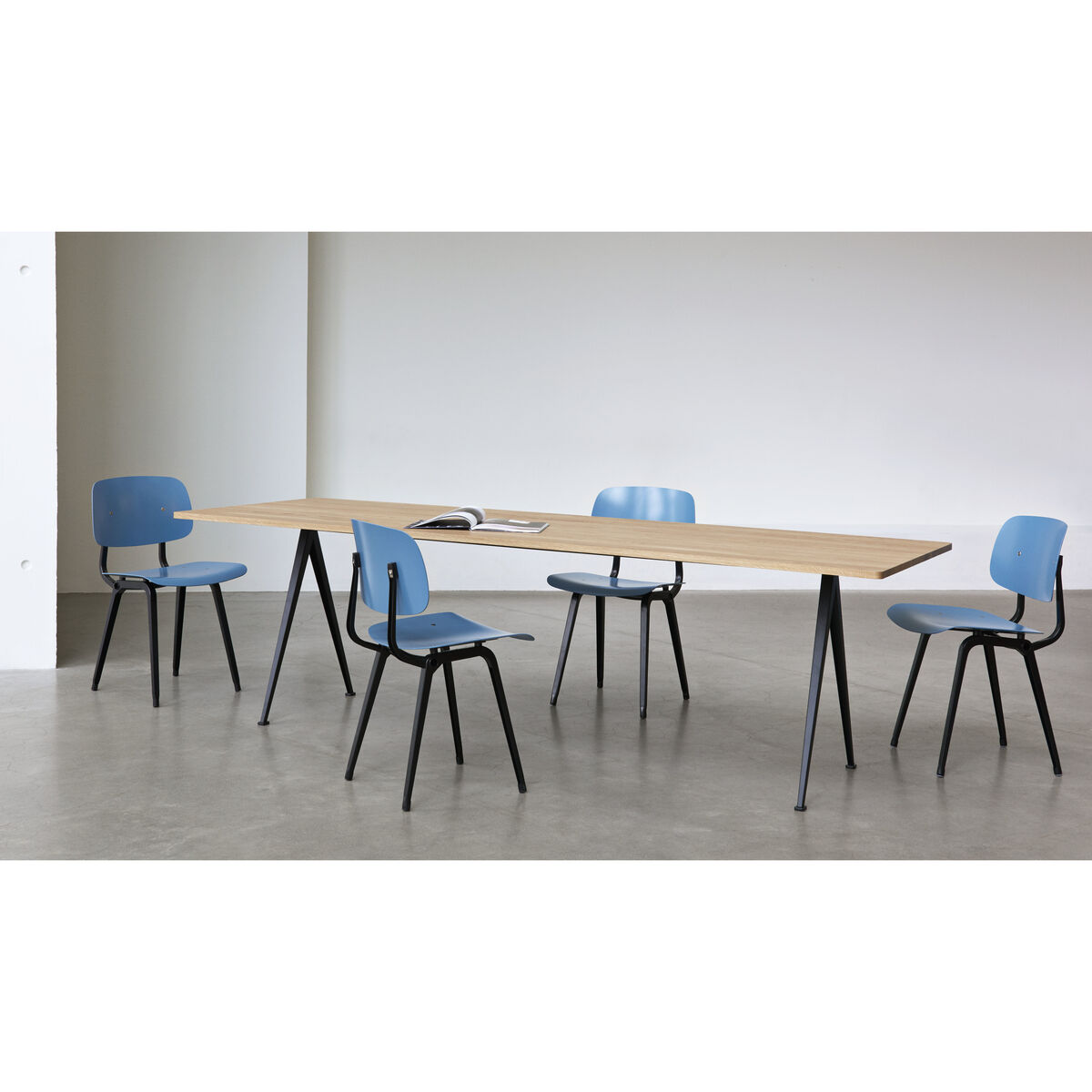 Revolt Chair - / 1950s reissue by Hay Red – image 3