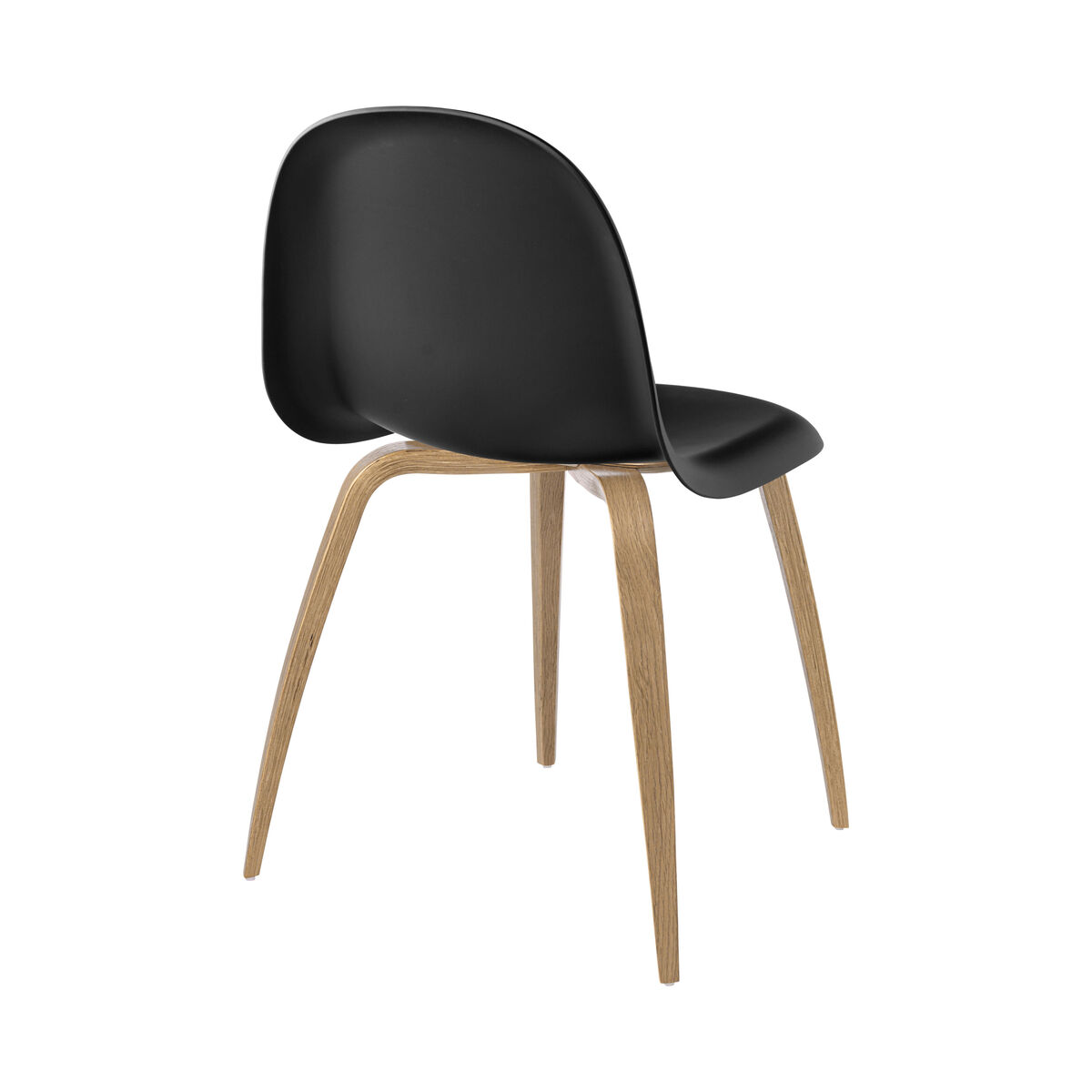 3D Chair - Plastic shell & wood legs by Gubi Black – image 2