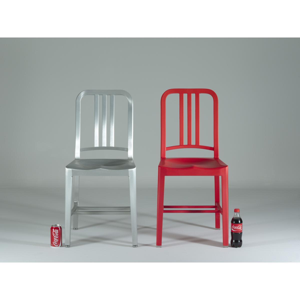 111 Navy chair Chair - Recycled plastic by Emeco Grey – image 6