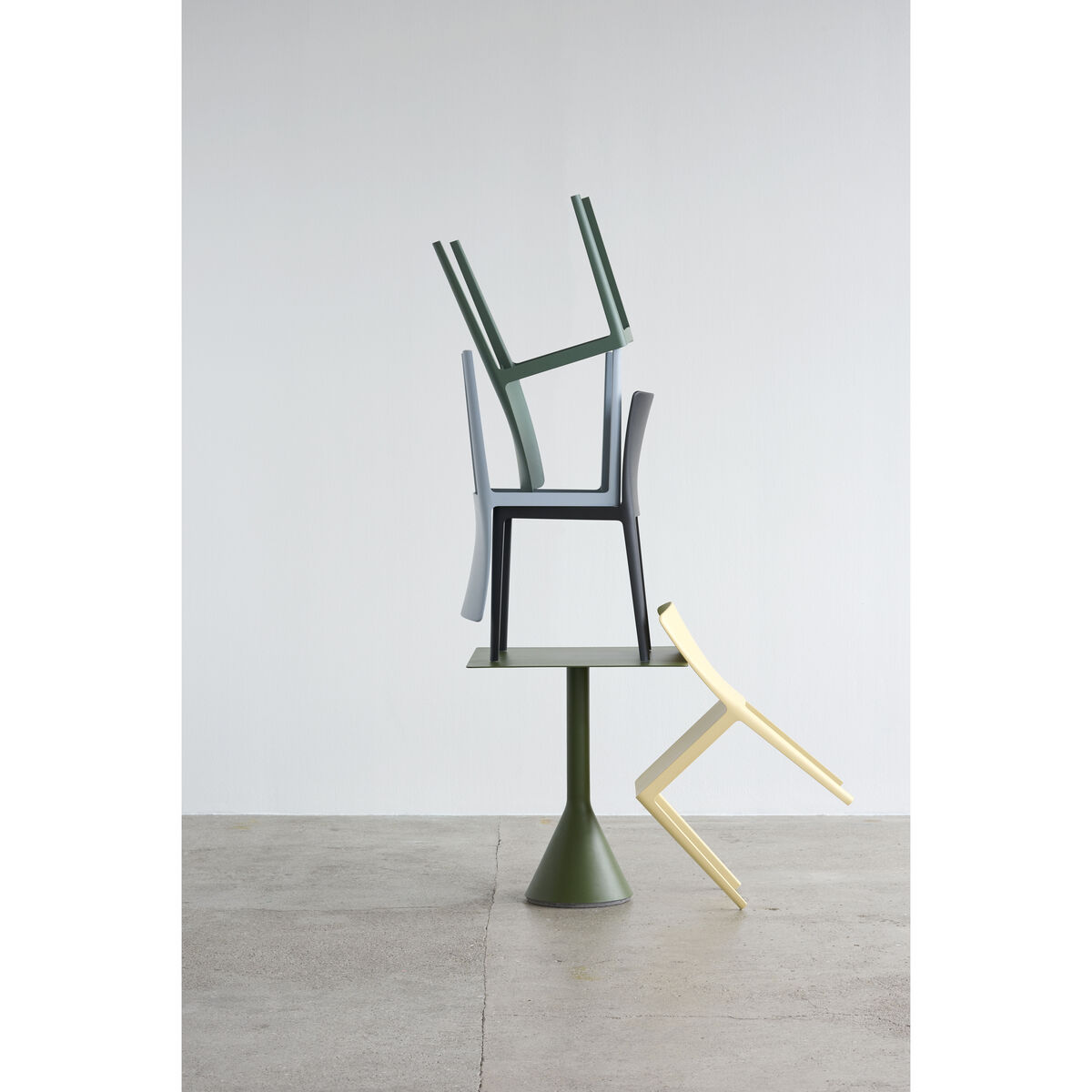 Elementaire Chair by Hay Yellow – image 3