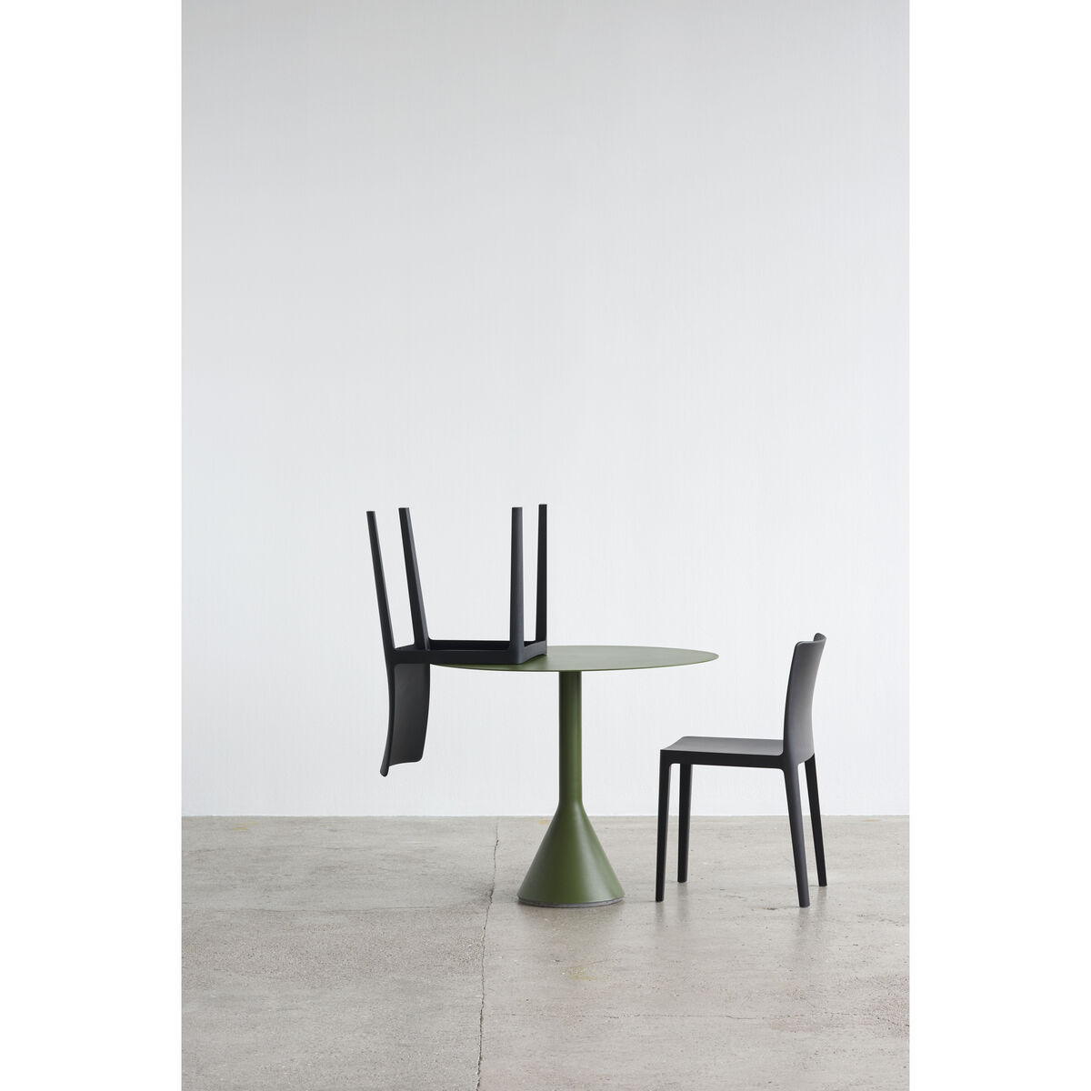 Elementaire Chair by Hay Yellow – image 8