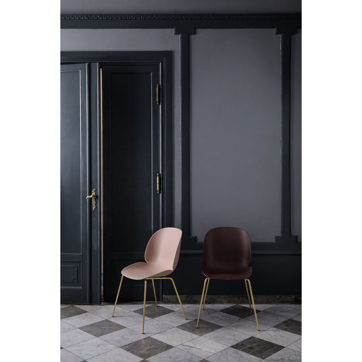 Beetle Chair - /Gamfratesi – Black legs by Gubi Black – image 4