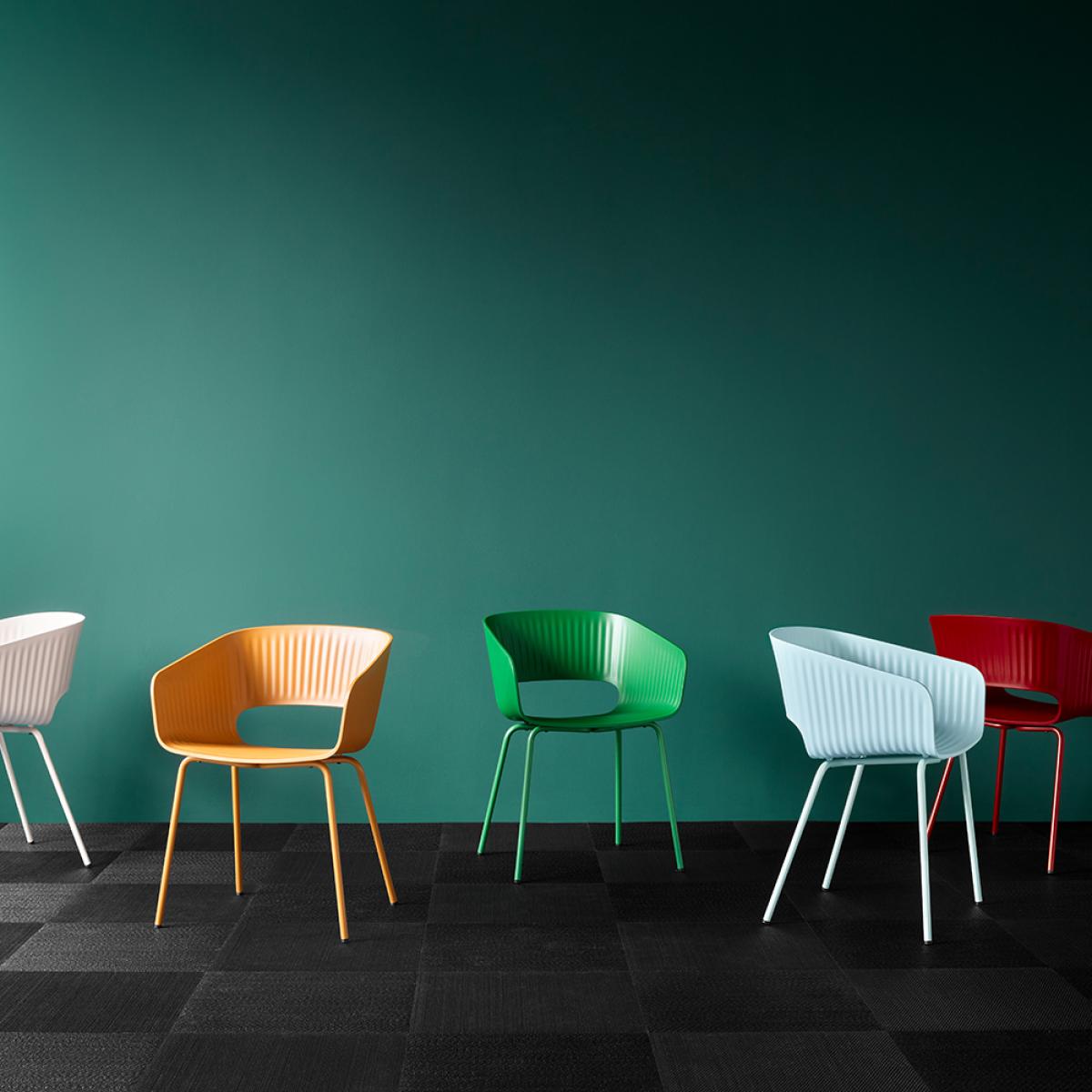 Montana Marée 401 chair Mushroom lacquered metal legs – image 2
