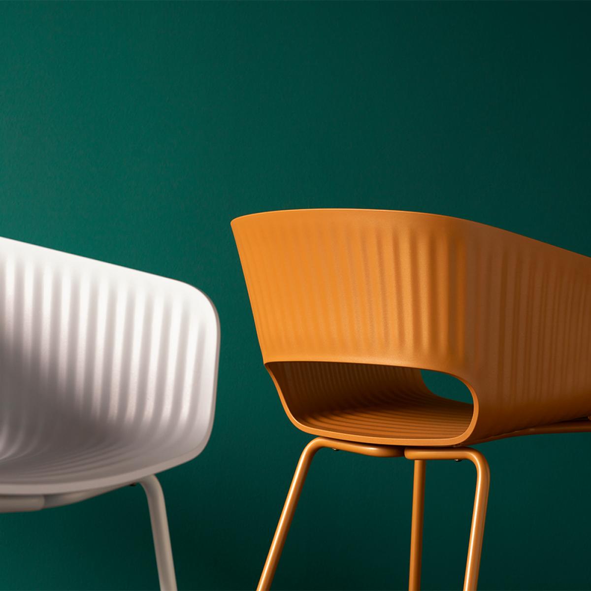 Montana Marée 401 chair Mushroom lacquered metal legs – image 4