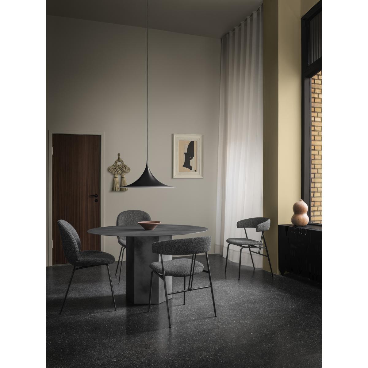 Gubi Violin dining chair Around bouclé 023-black – image 2