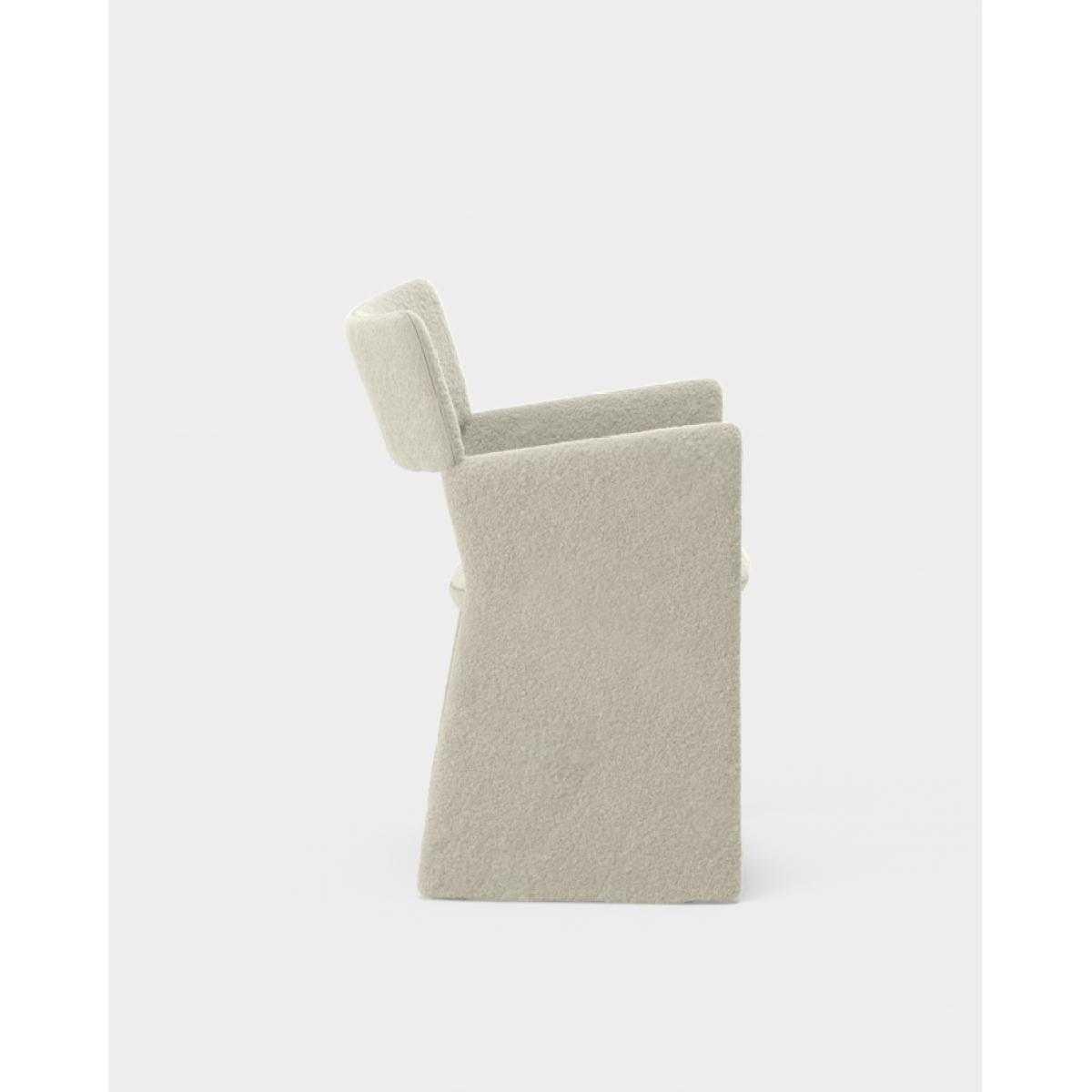 Massproductions Crown armchair Silas 114 – image 2