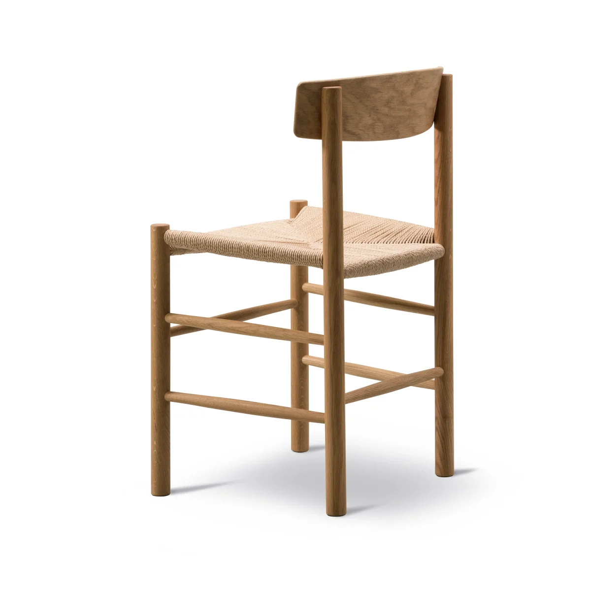 Fredericia Furniture J39 chair Oiled oak–woven natural 2-pack – image 2