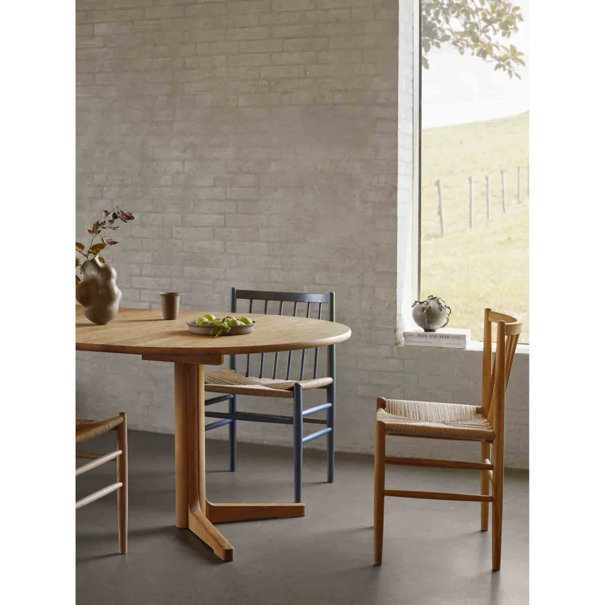 Handwoven Oak Wood Dining Chair J80 – image 2