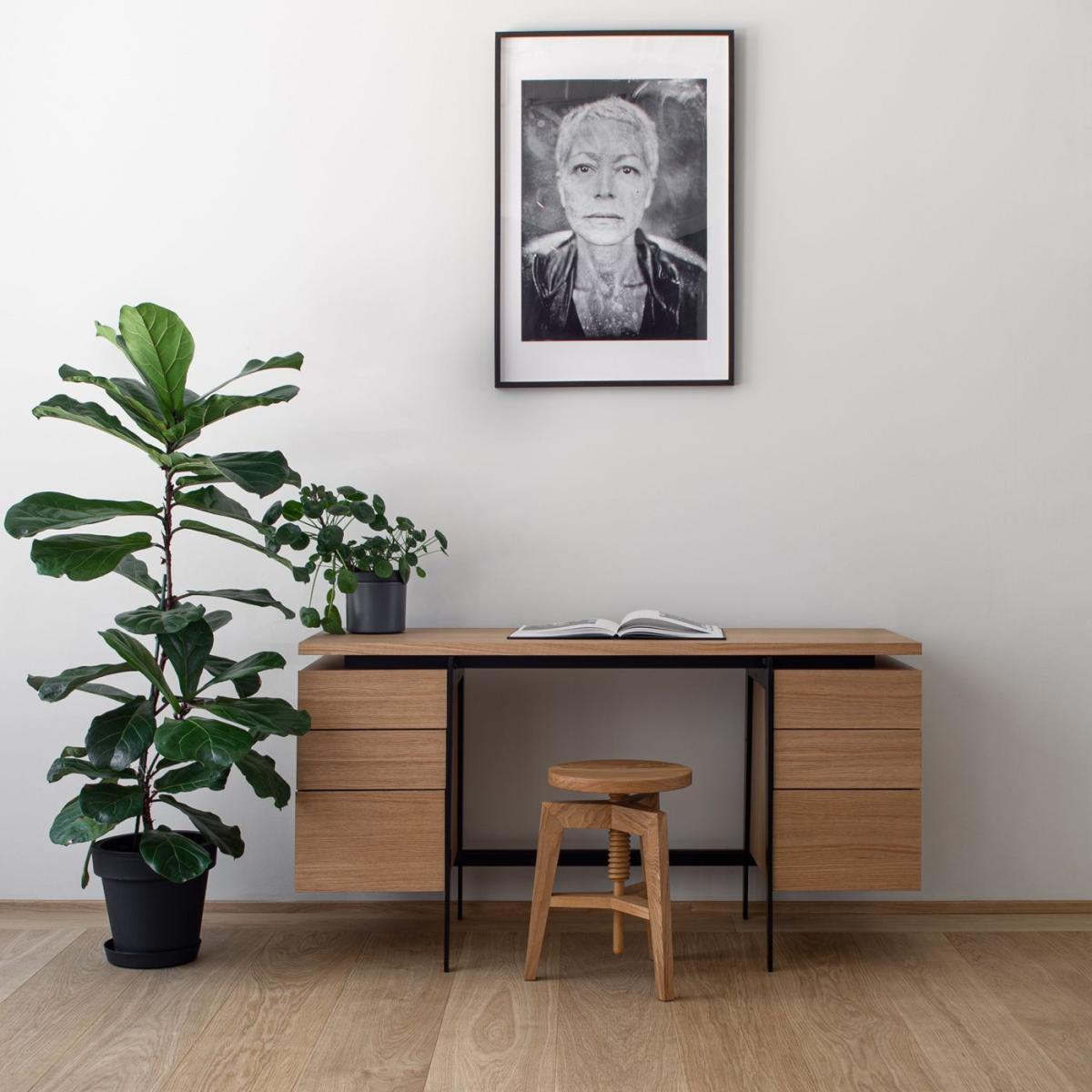 Oak Wood Screw Bench Stool - Small – image 2