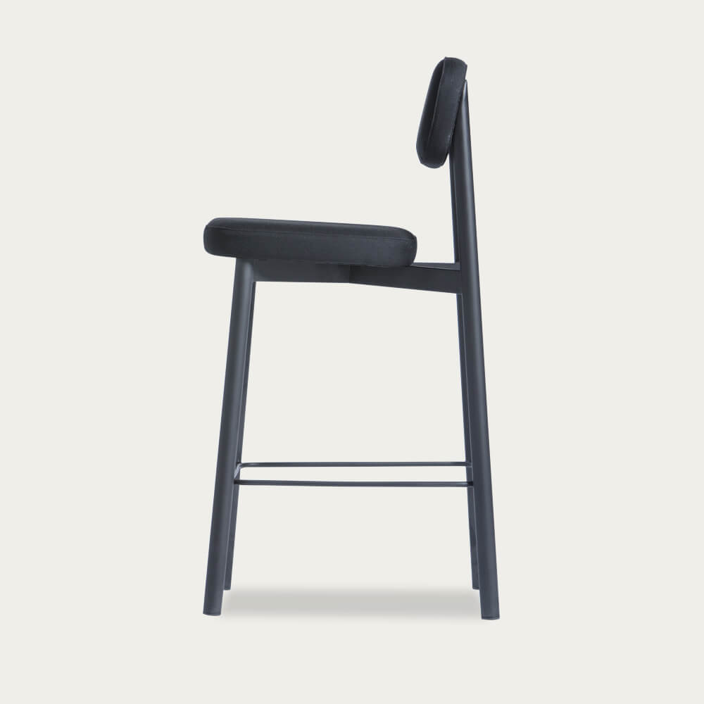 Black High Residence 65 Chair – image 2
