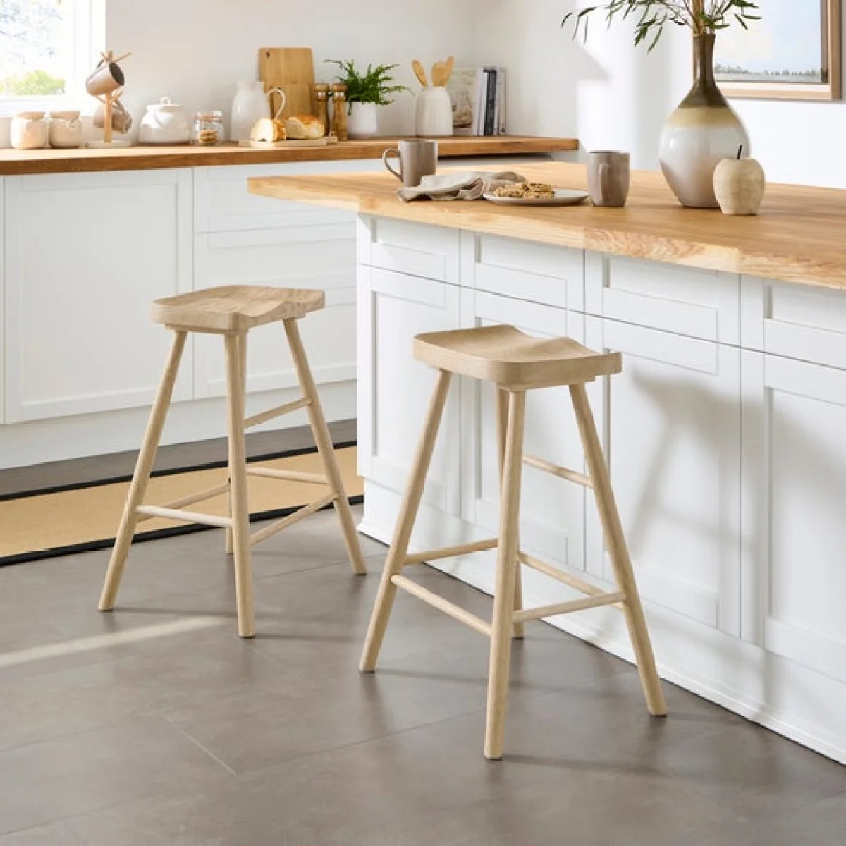 Loxwood Counter Height Bar Stool, Solid Oak – image 2