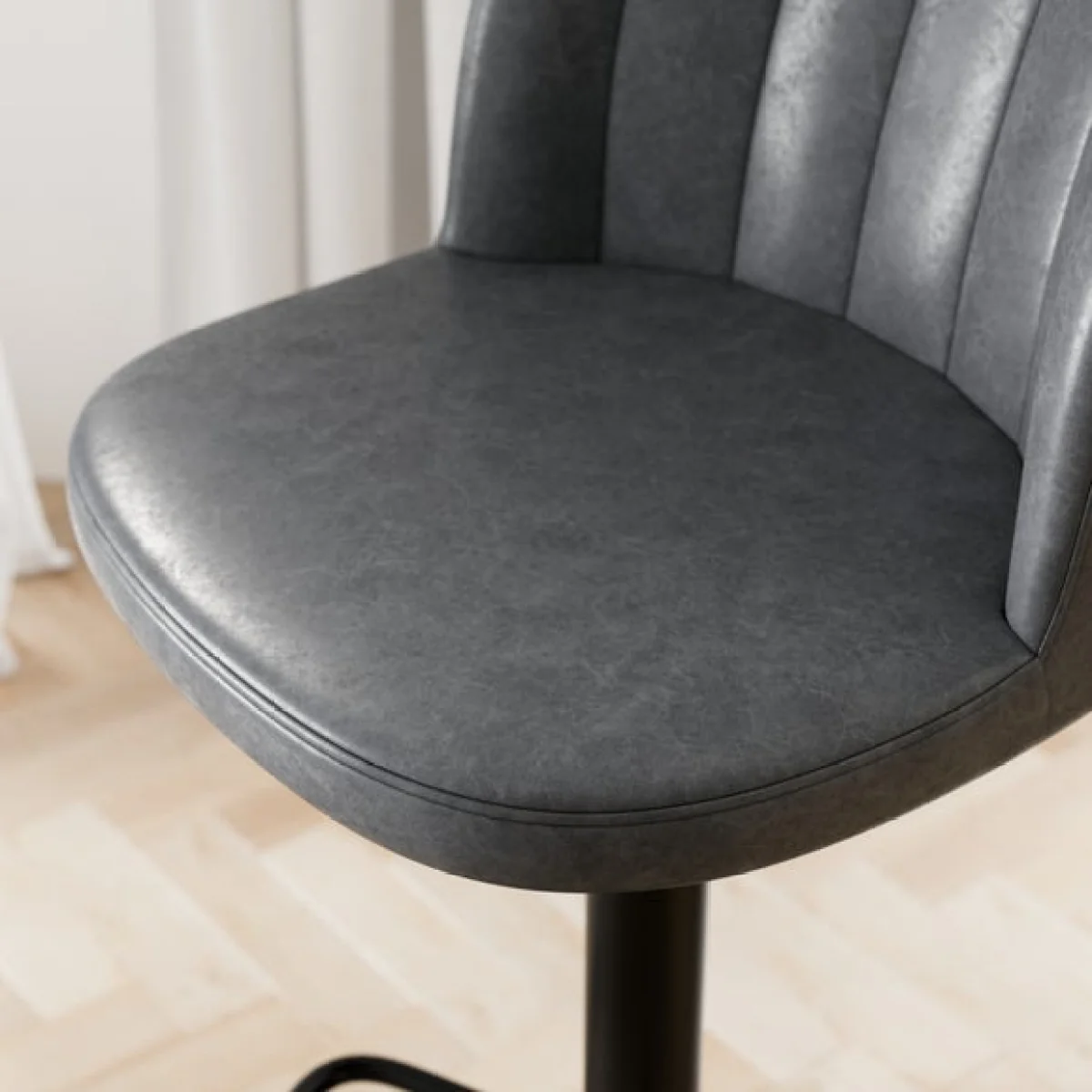 Mylo Gaslift Barstool, Faux Leather – image 4