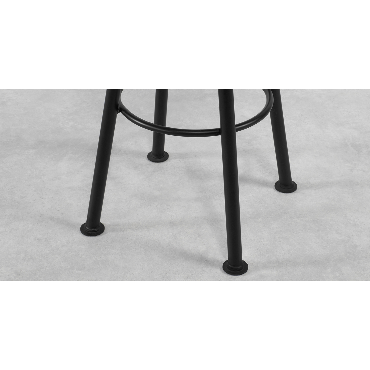 Joel Barstool, Black – image 3