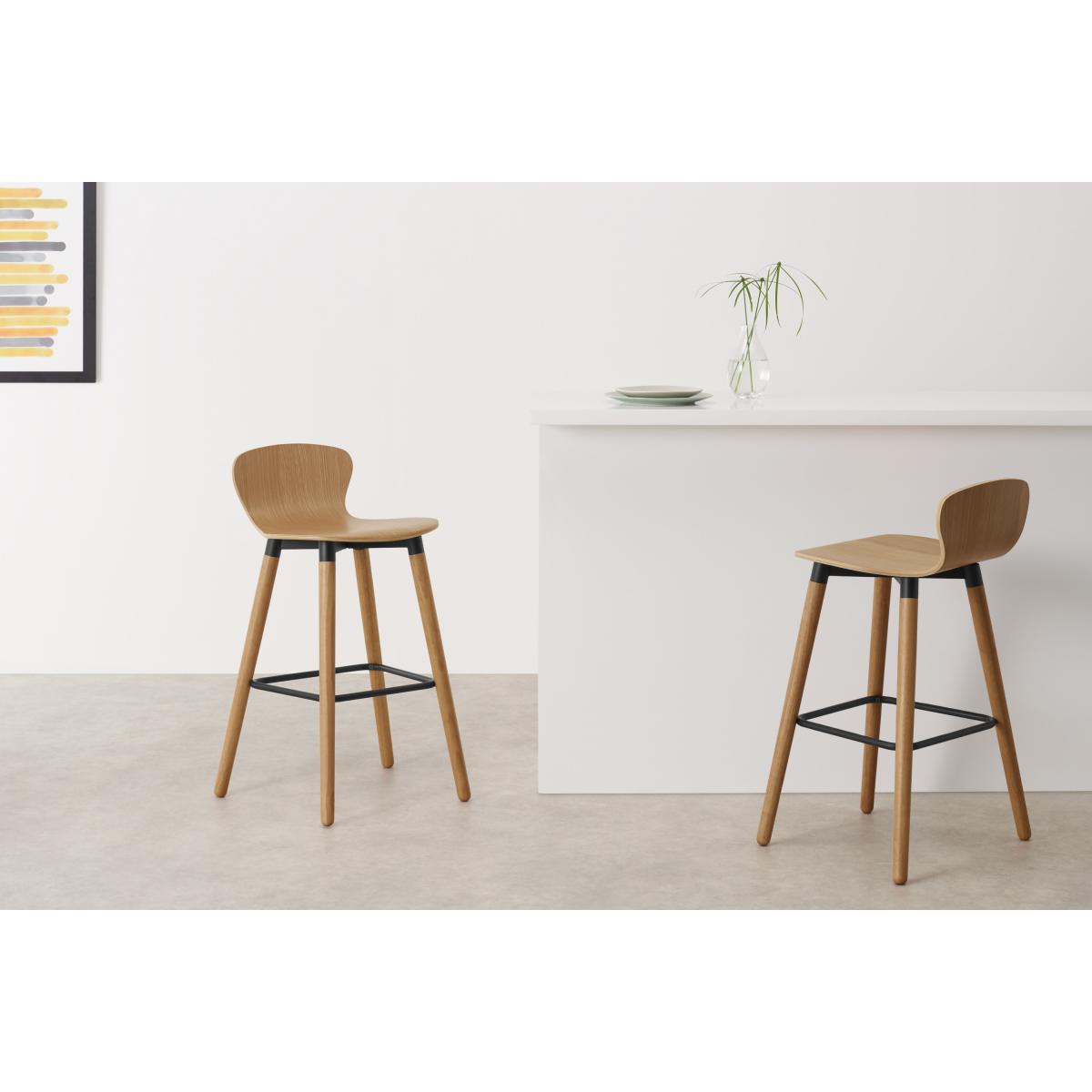 Set of 2 Edelweiss Bar Stools, Oak and Black – image 3