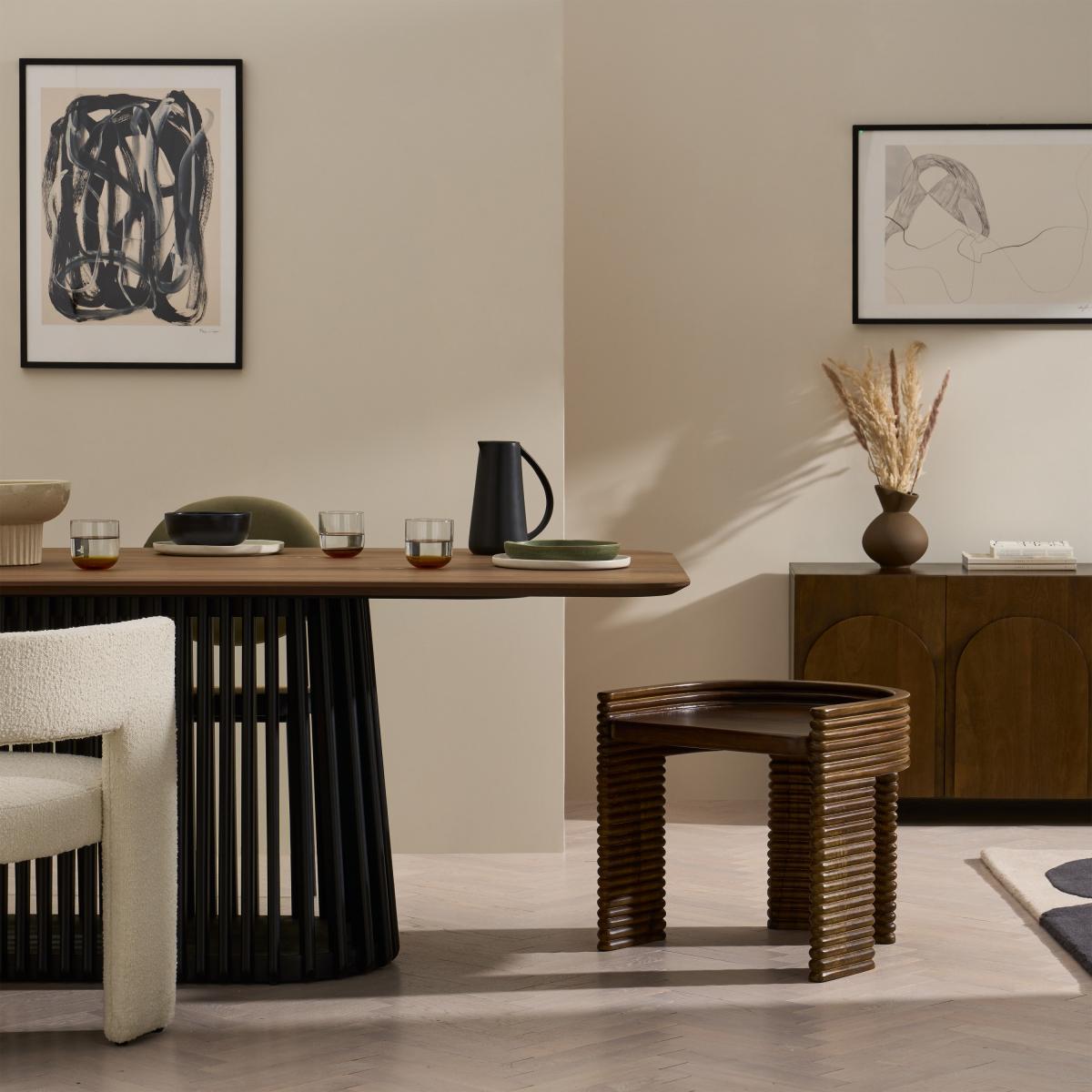 Kalaspel Textured Stool, Dark Mango Wood – image 4
