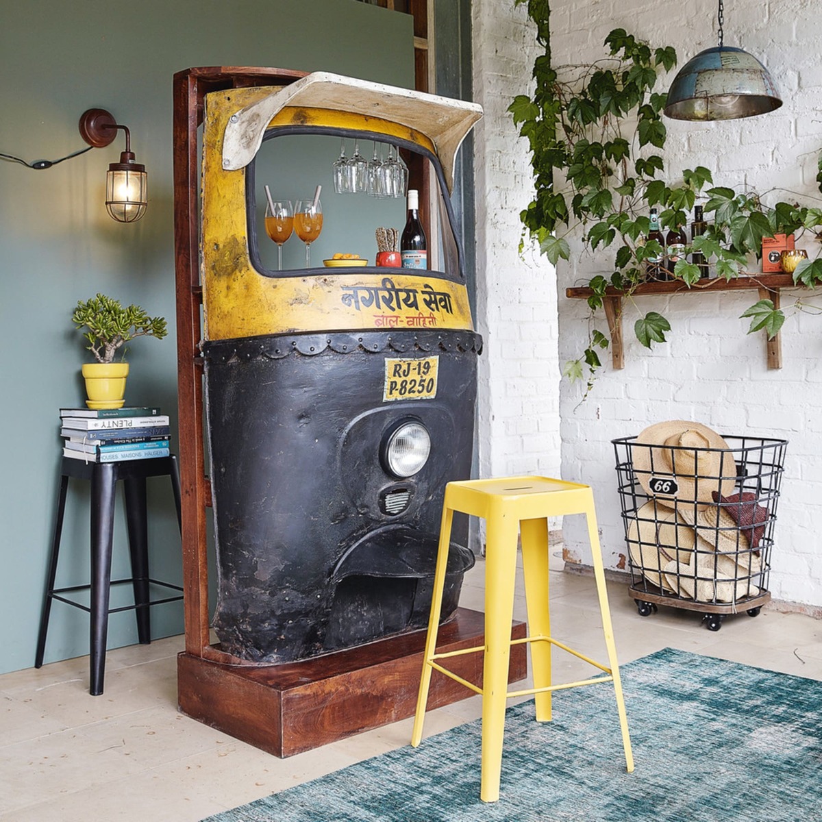 Metal bar stool in black Tom – image 7