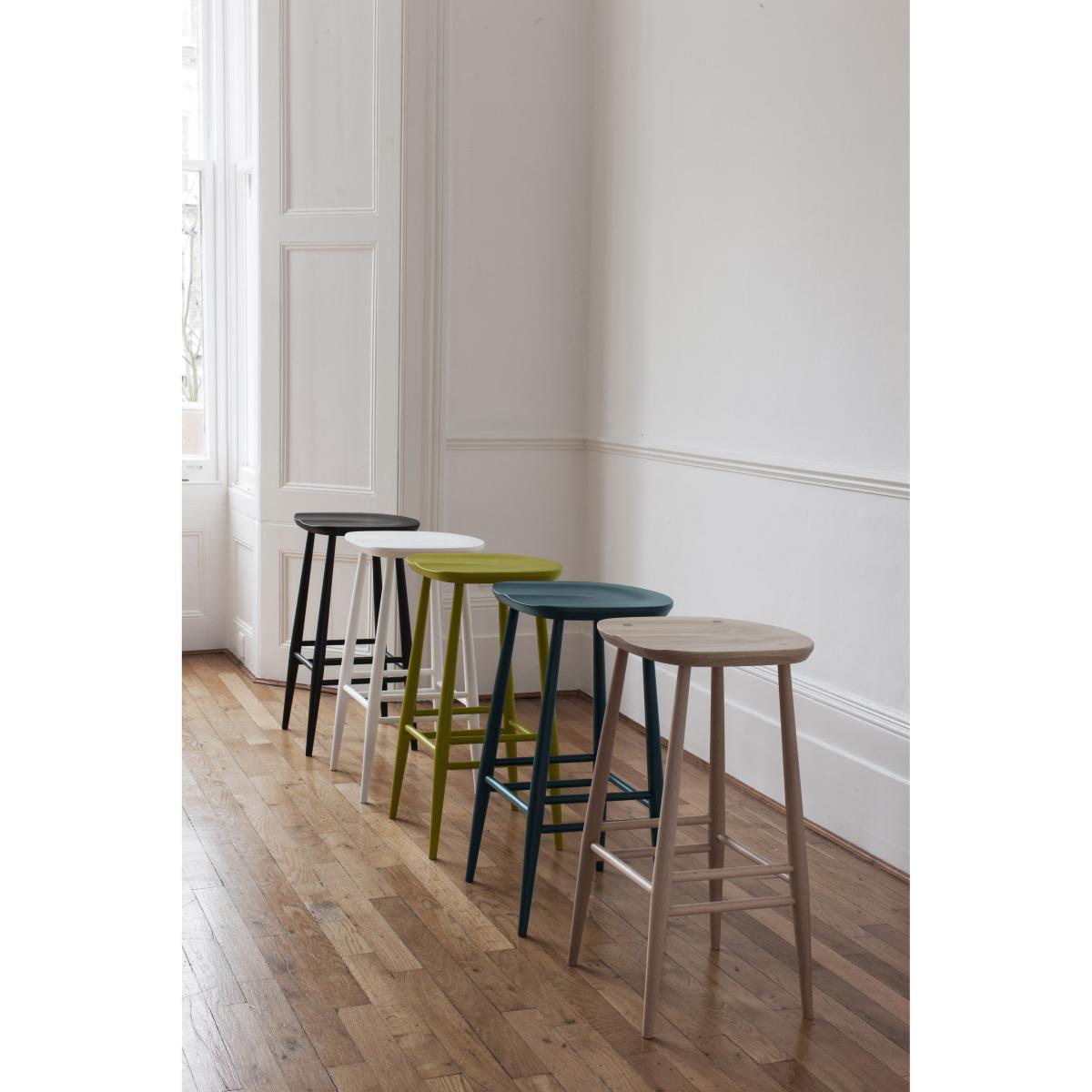 Bar Stool Bar stool - Wood H 65 cm - Reissue 1950' by Ercol Black – image 5