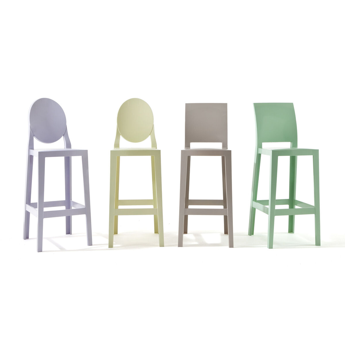 One more Bar chair - H 65cm - Plastic by Kartell Black – image 2