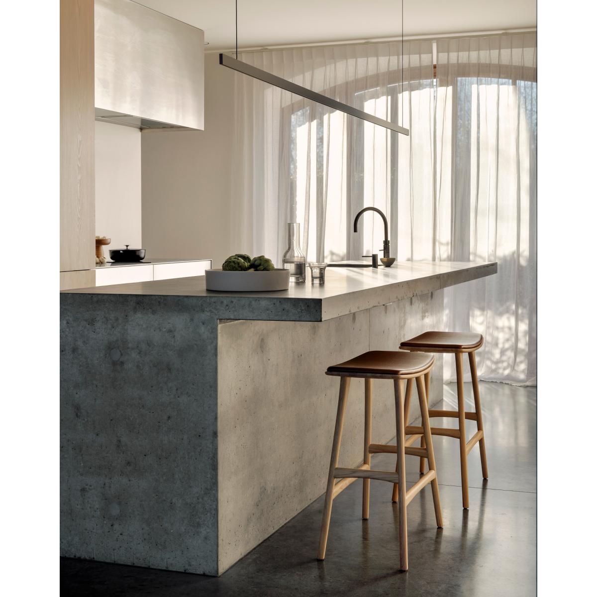 Ethnicraft Osso Counter high stool 67 cm Lacquered oak – image 2