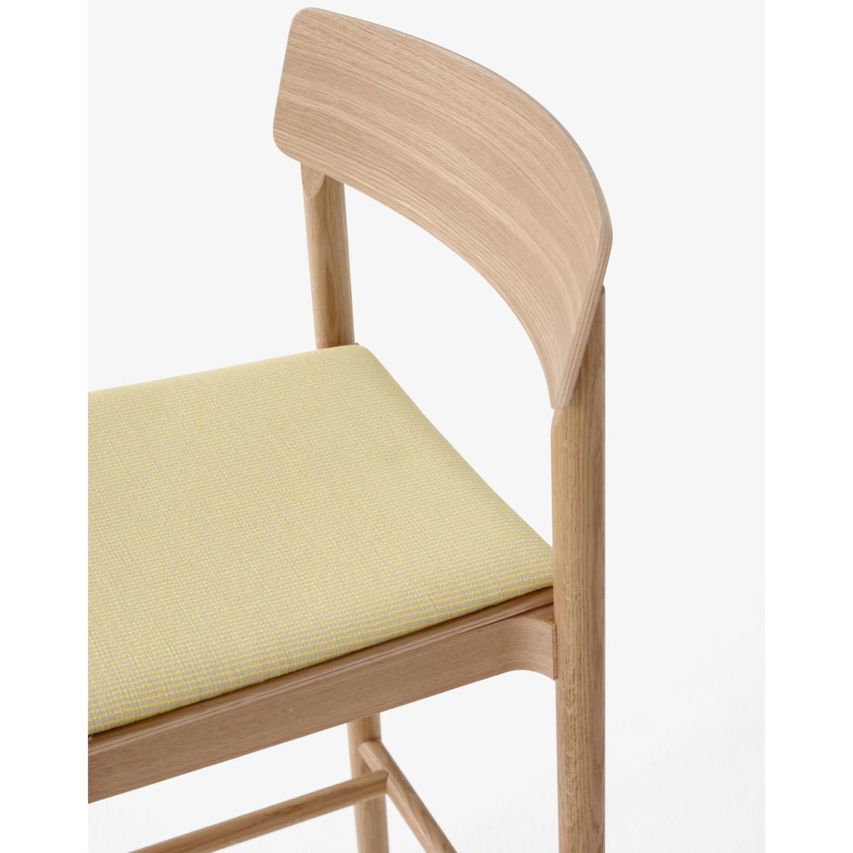 &Tradition Betty TK17 Bar Chair 75 cm Fuse 0421-laquered solid oak – image 3