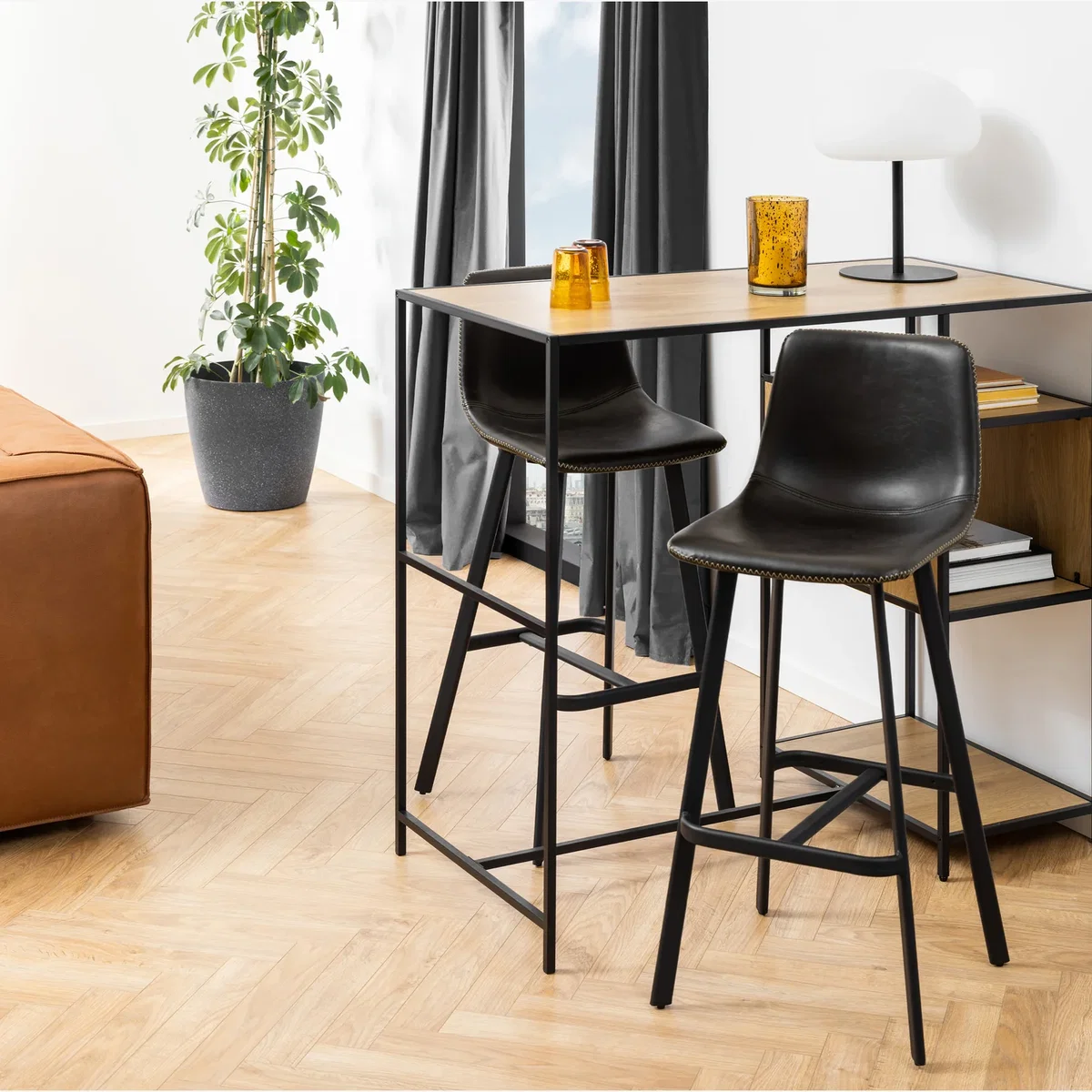 I_Oregon Bar Chair in Black Set of 2 - Black – image 1