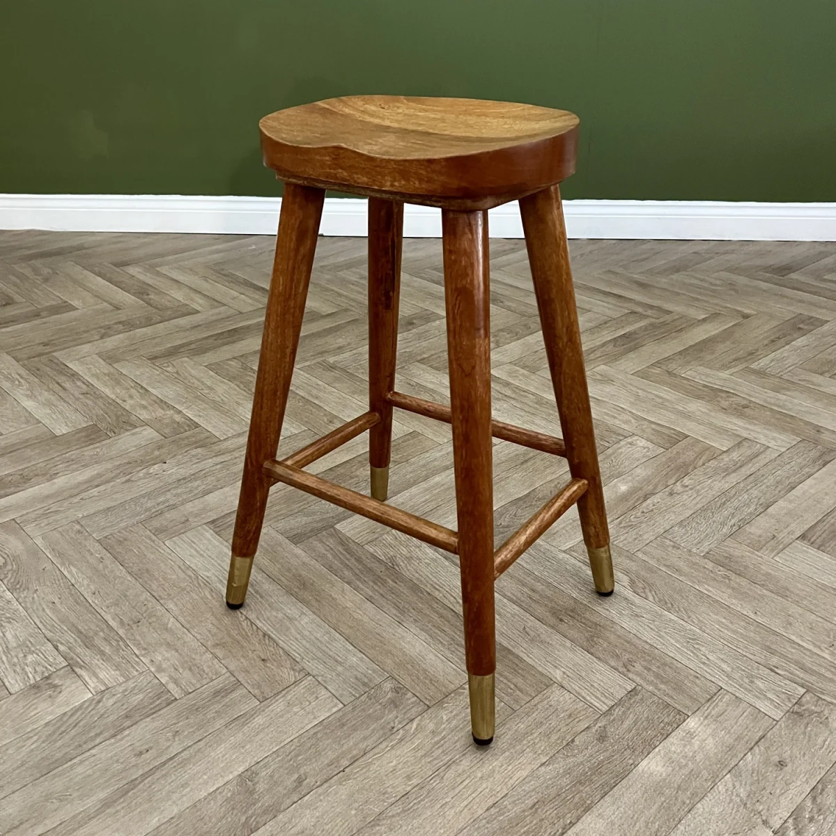 68cm Solid Mango Wood Bar Stool - Dark Oak – image 1