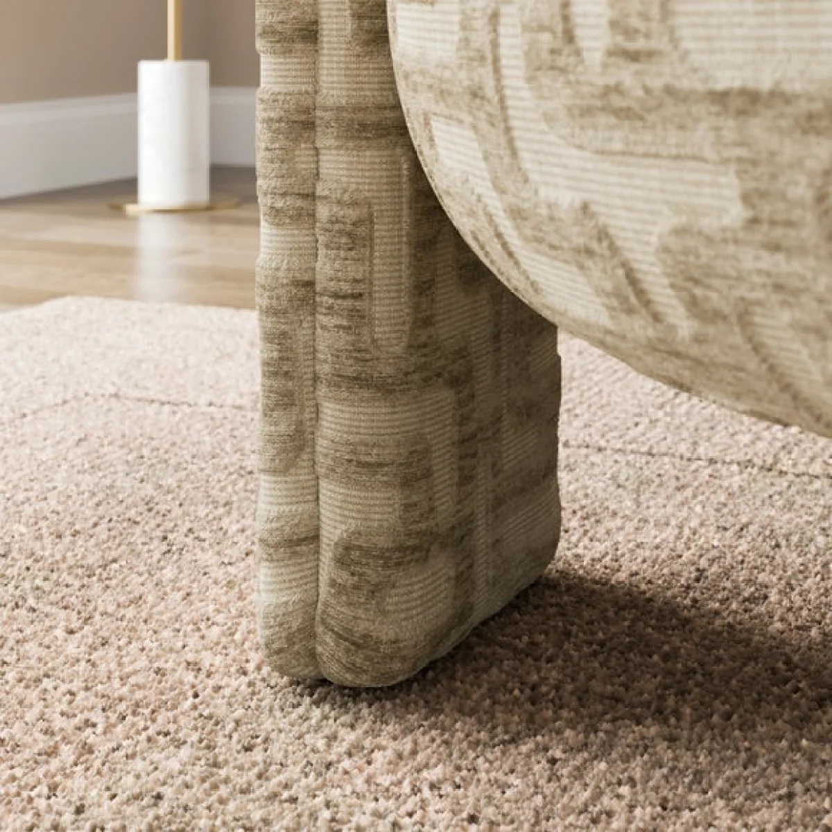 Hailey Chunky Aztec Chenille Accent Chair – image 5