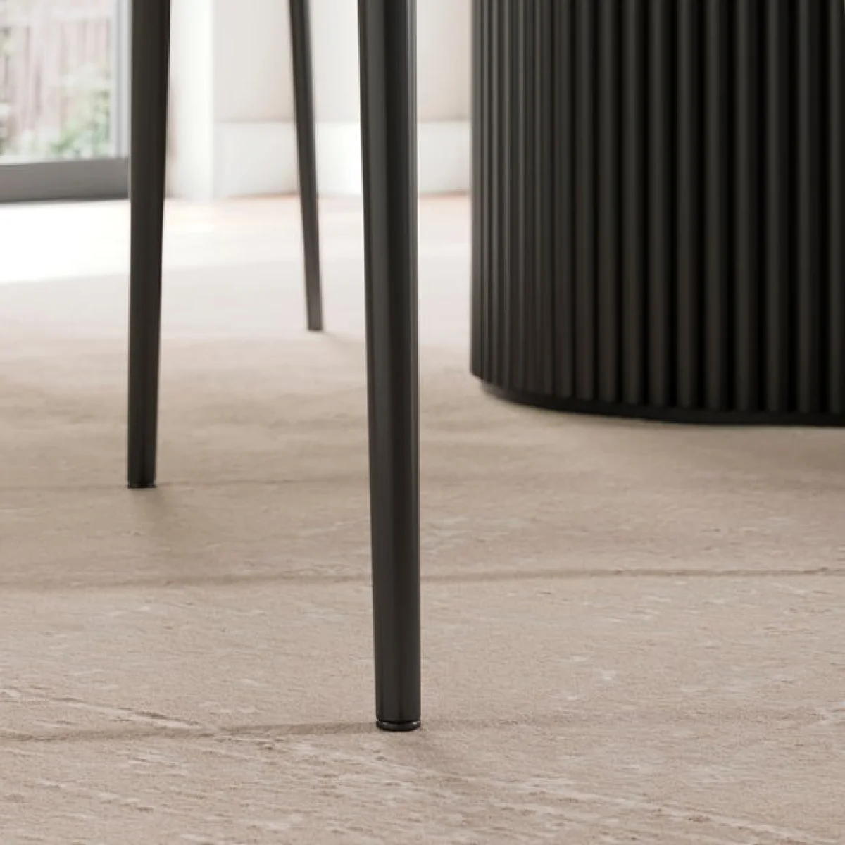 Kendall Dining Chair with Black Legs, Velvet – image 5