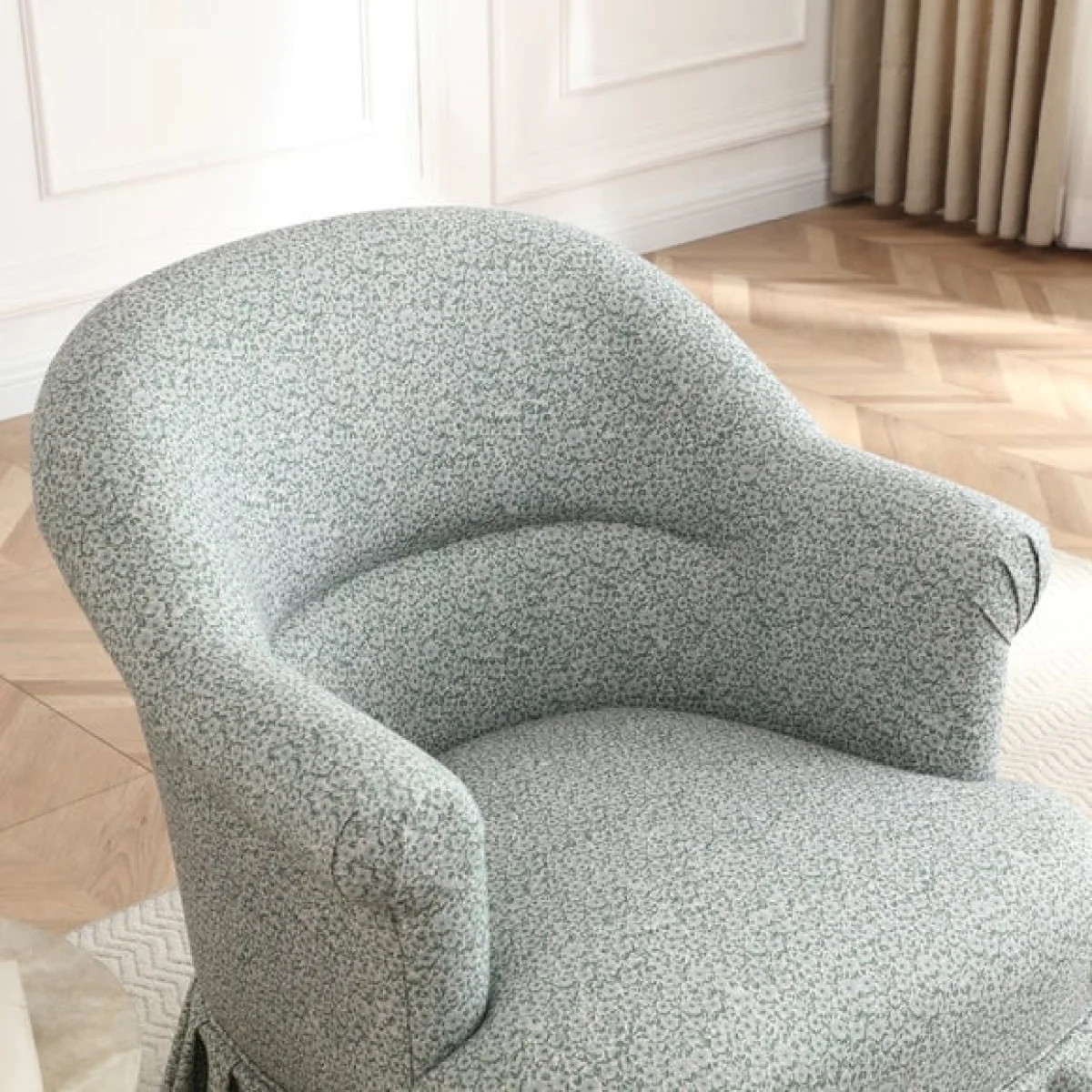 Goldie Frill Ditsy Print Accent Chair – image 3