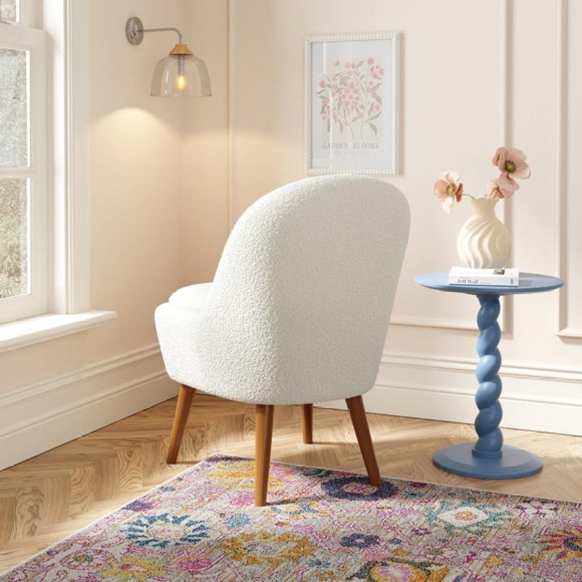 Lora Sherpa Storage Cocktail Chair – image 2