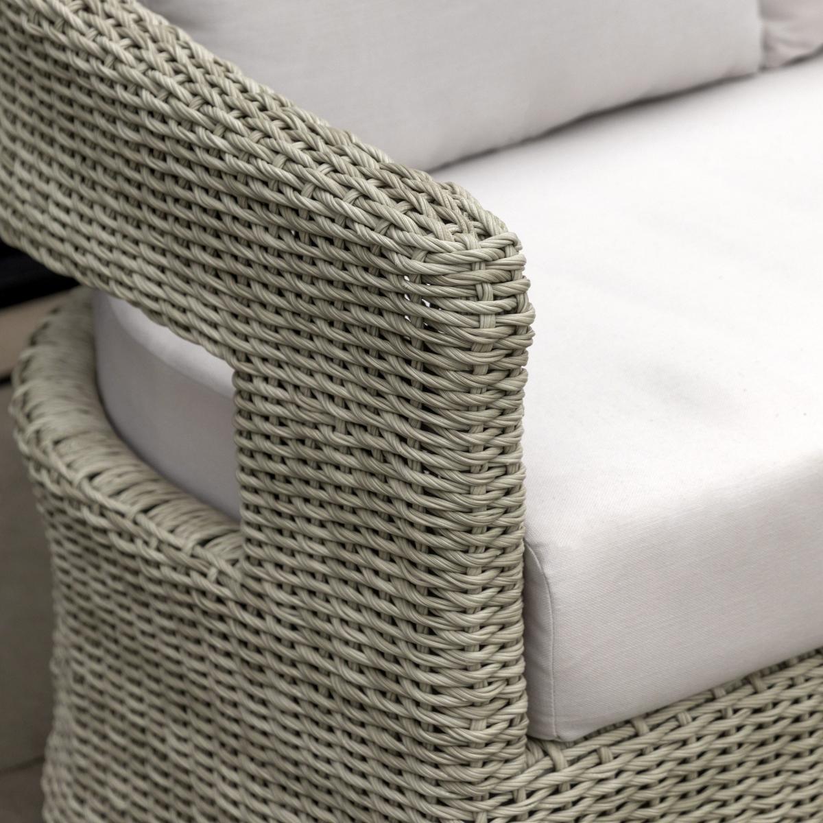 Cedar & Sage Forio Outdoor Swivel Chair – image 3