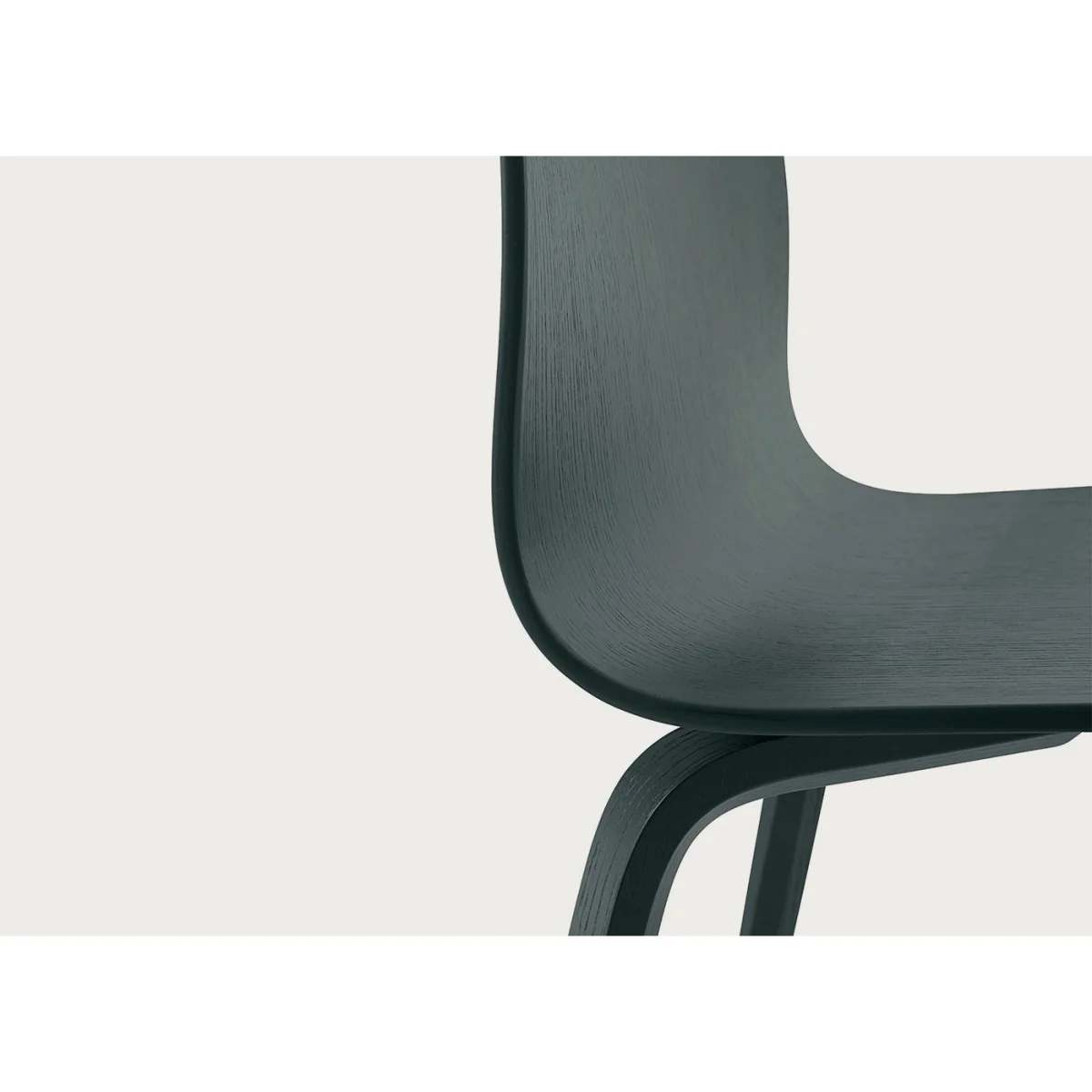 Muuto Visu Chair Wood Base Dark Green – image 3