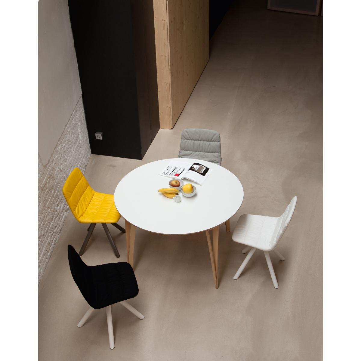 Maarten Swivel chair - Padded & metal legs by Viccarbe Grey/Black – image 3