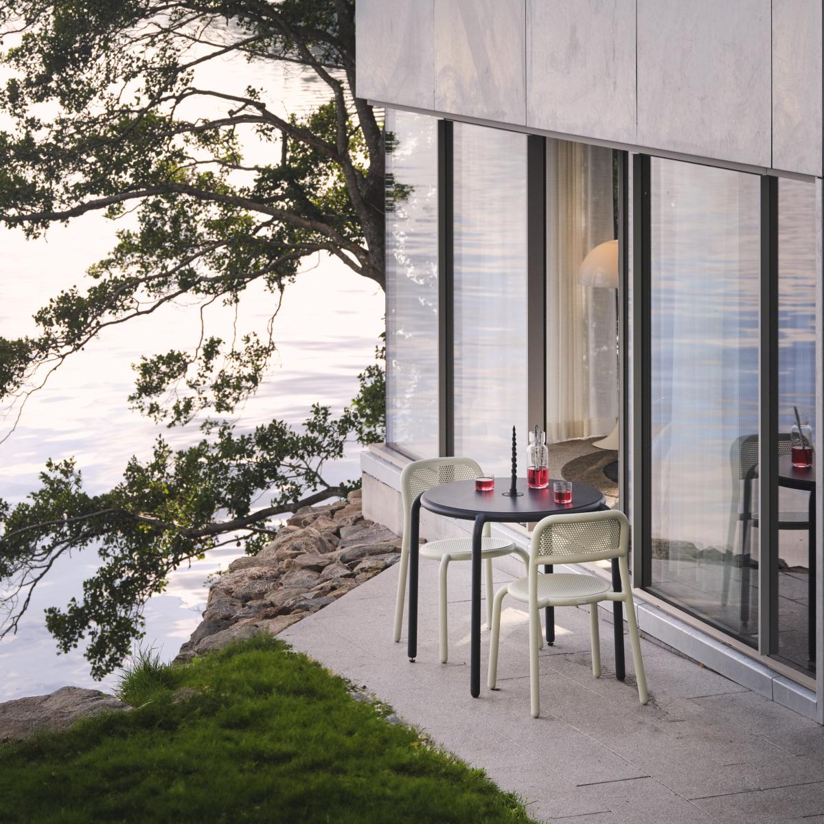 Toní Stacking chair metal grey - Fatboy – image 3