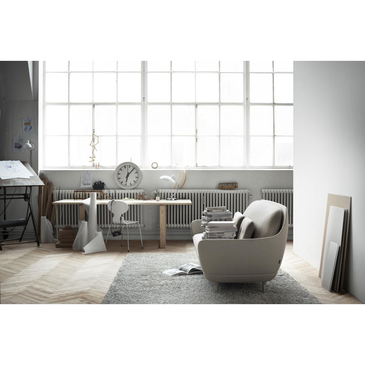 Fourmi Stacking chair - Lacquered wood by Fritz Hansen Black – image 6