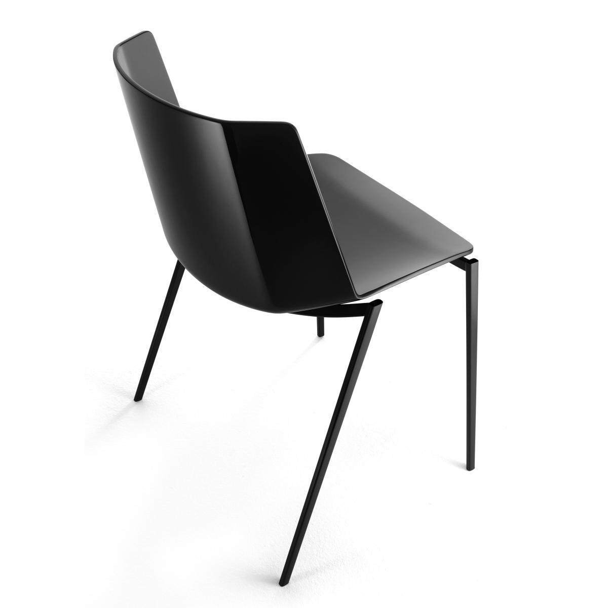 Aïku Stacking chair - / Metal square legs by MDF Italia Grey/Black – image 3