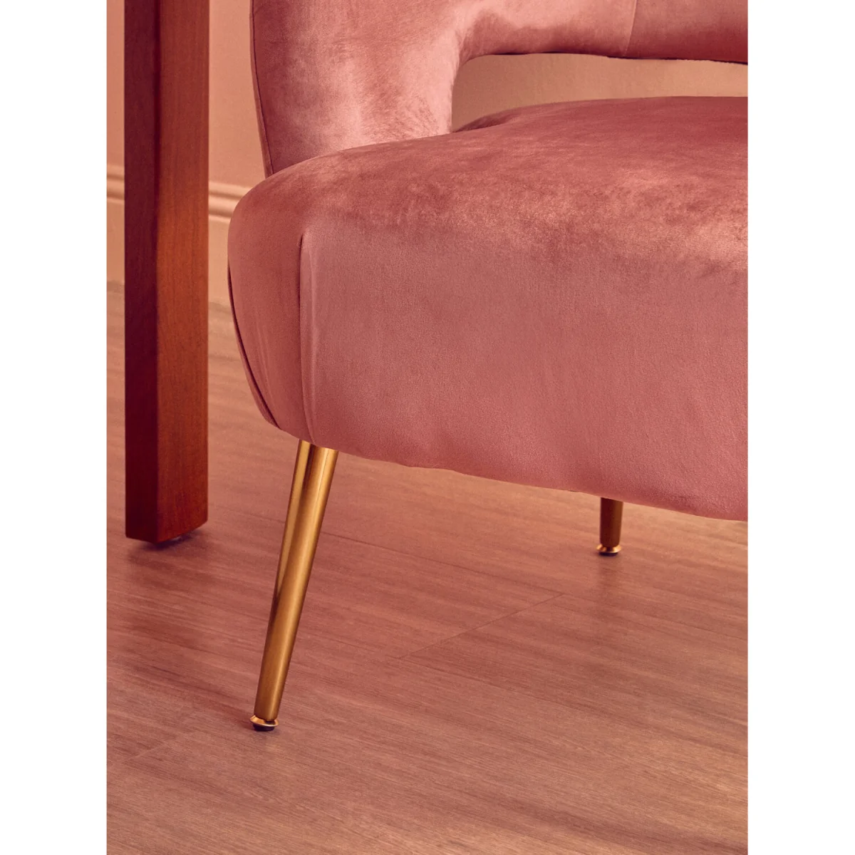 Larissa Pink Velvet Curved Accent Chair - Pink – image 4
