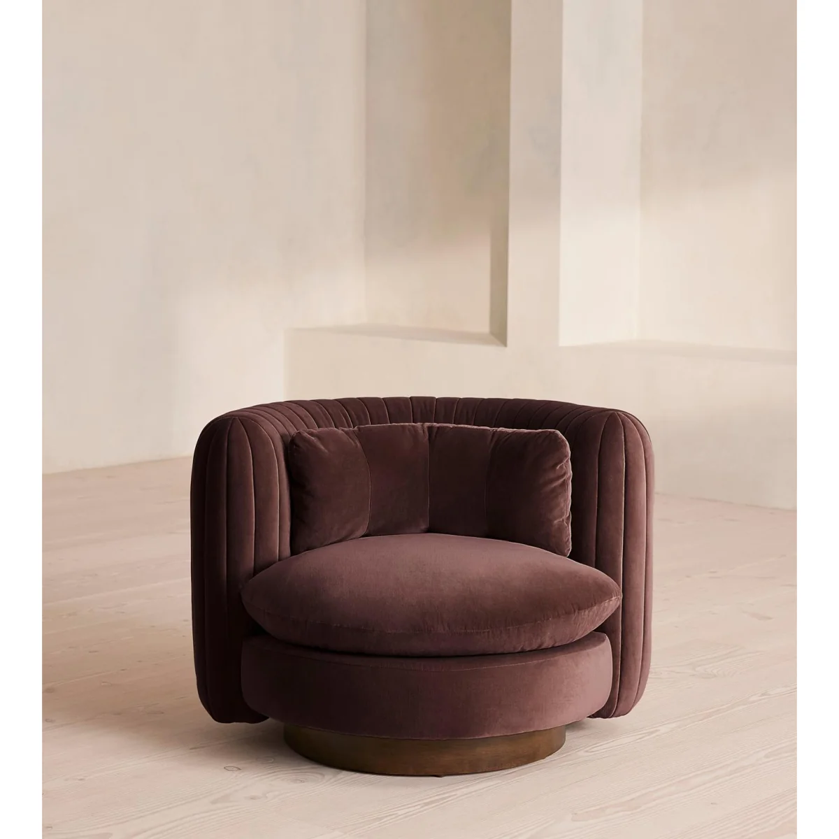 Vivienne Armchair, Velvet, Aubergine, UK – image 3