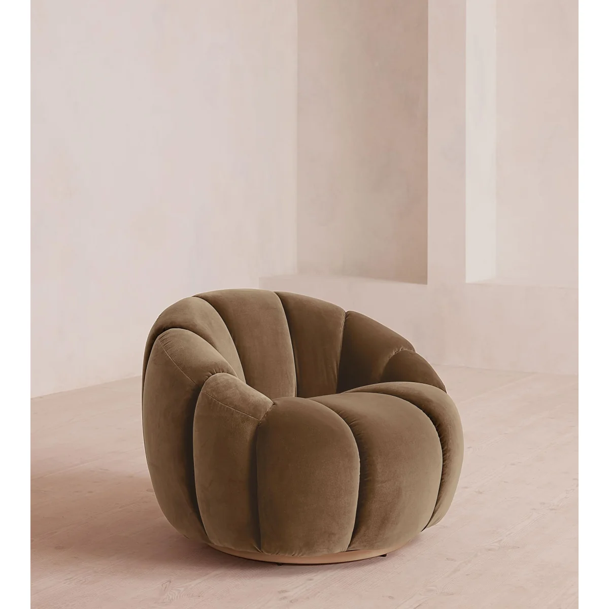 Garret Chair, Velvet, Truffle, UK – image 2