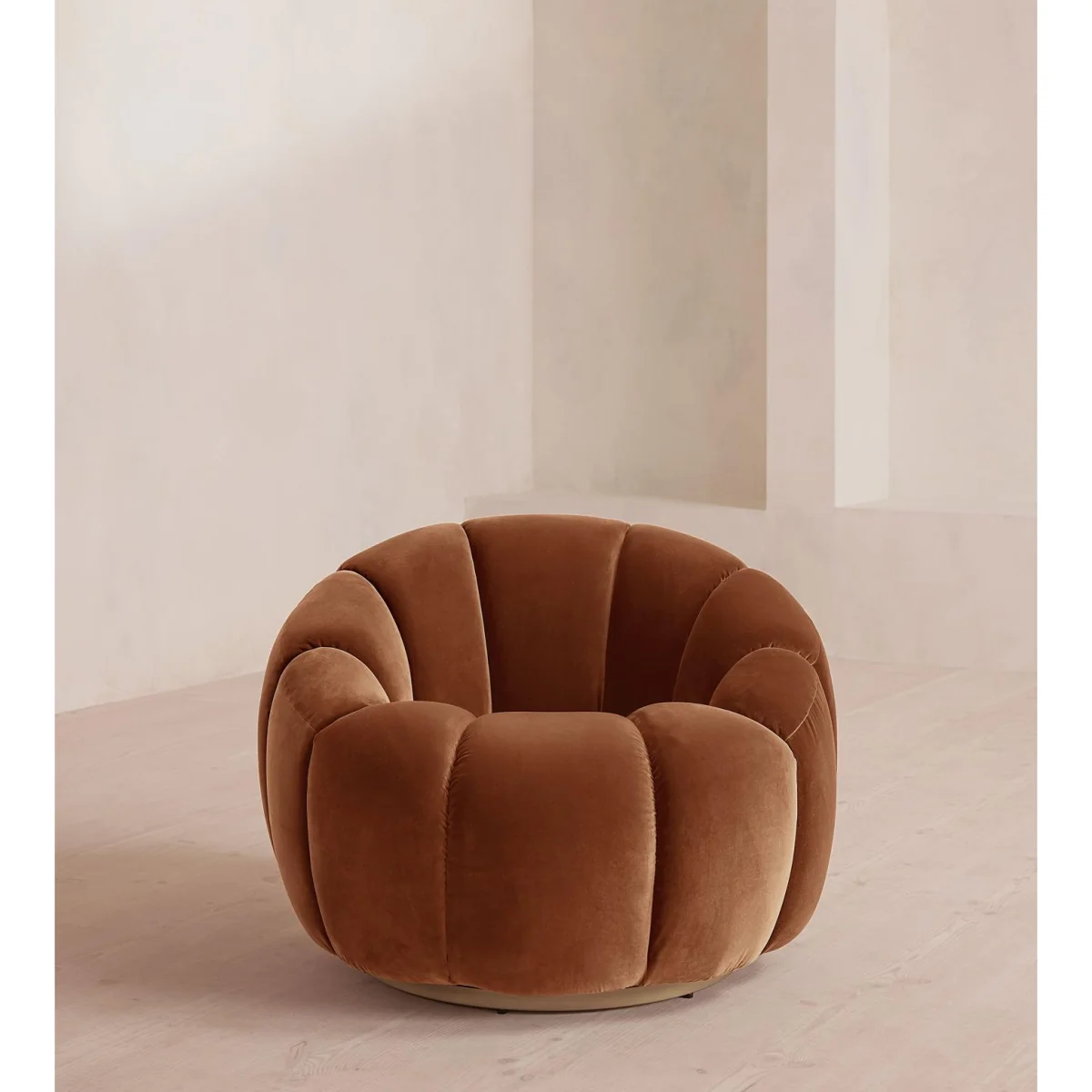 Garret Chair, Velvet, Cinnamon, UK – image 3