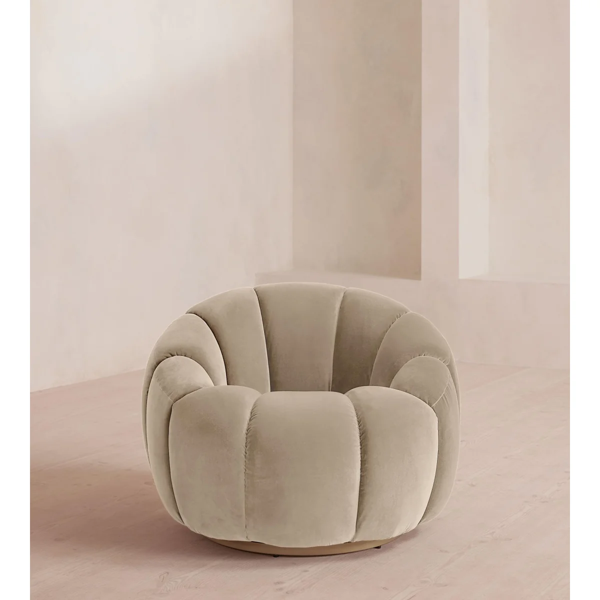 Garret Chair, Velvet, Oyster, UK – image 3