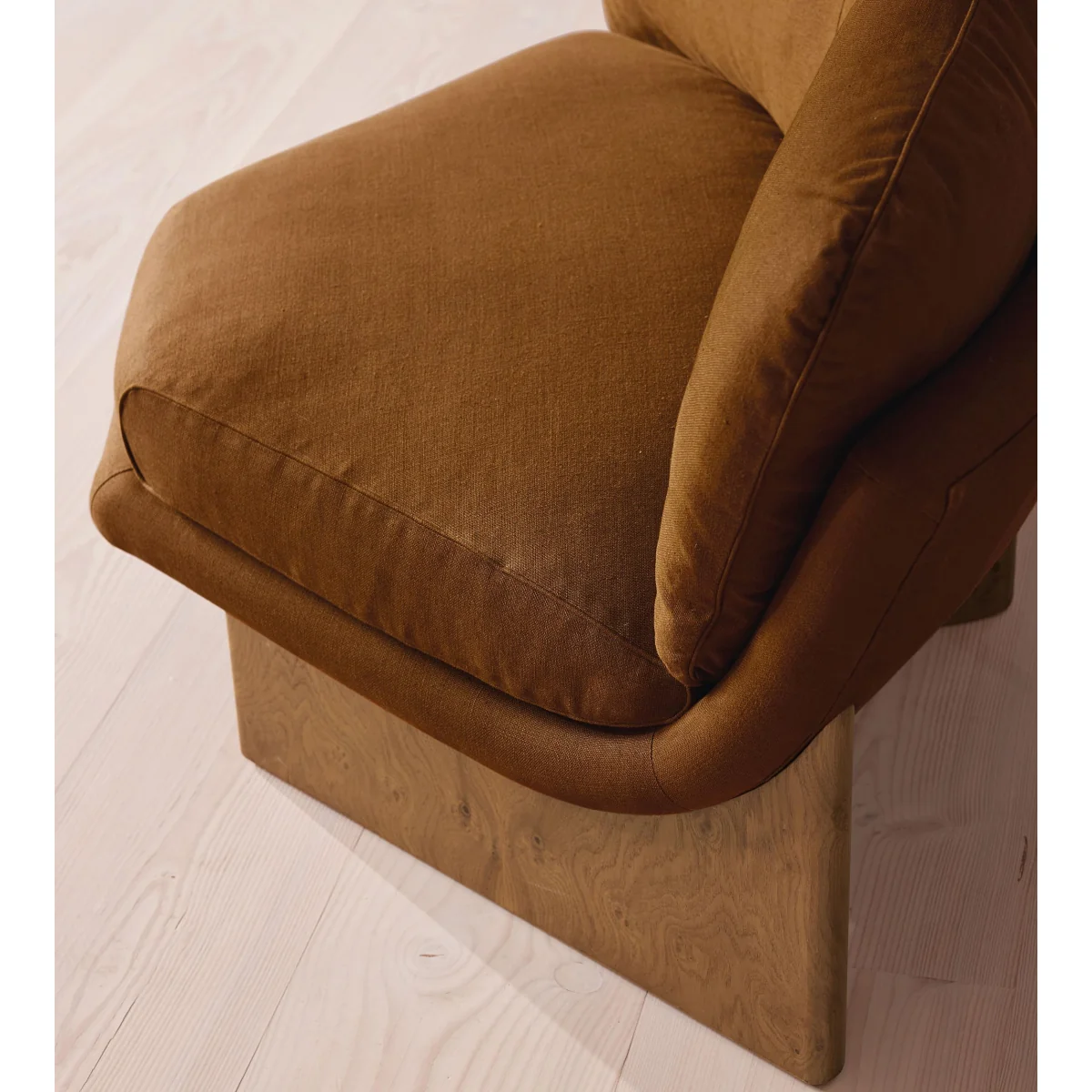 Tellis Corner Chair, Linen, Terracotta, UK – image 7