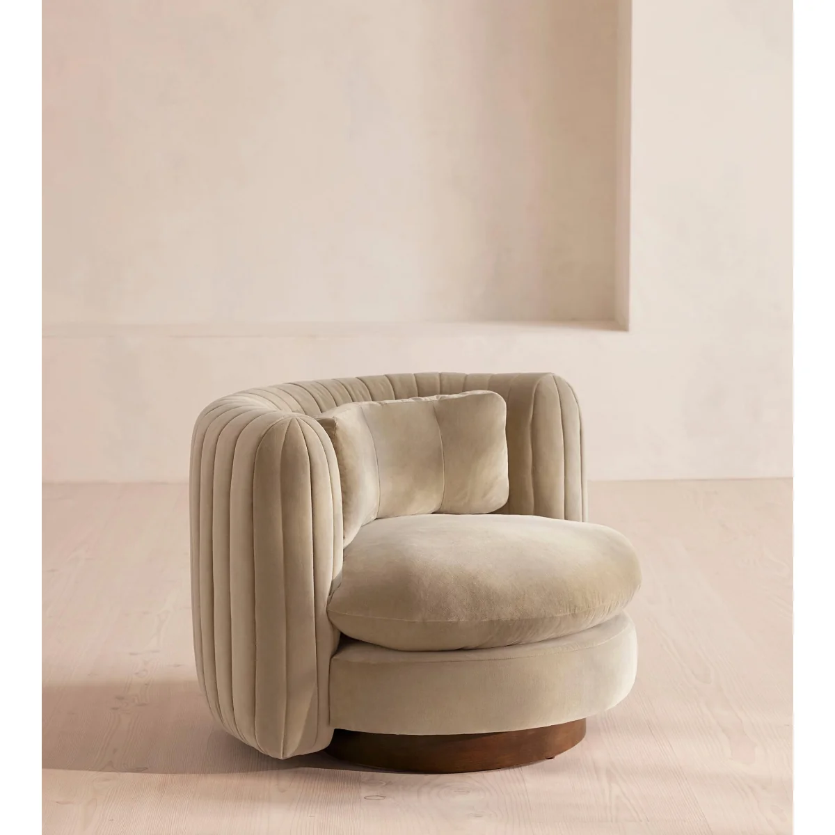 Vivienne Armchair, Velvet, Oyster, UK – image 2