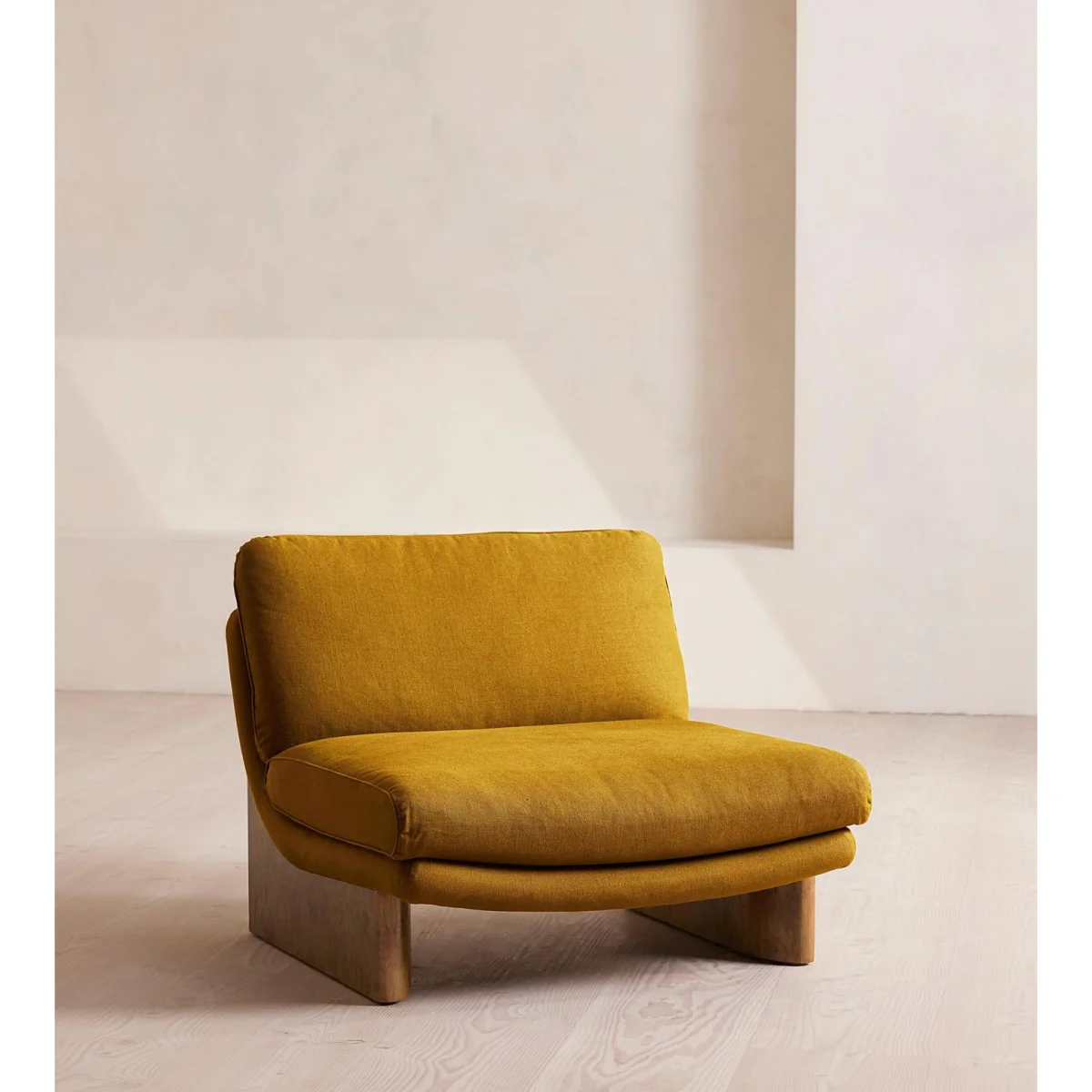 Tellis Chair, Linen, Turmeric, UK – image 2